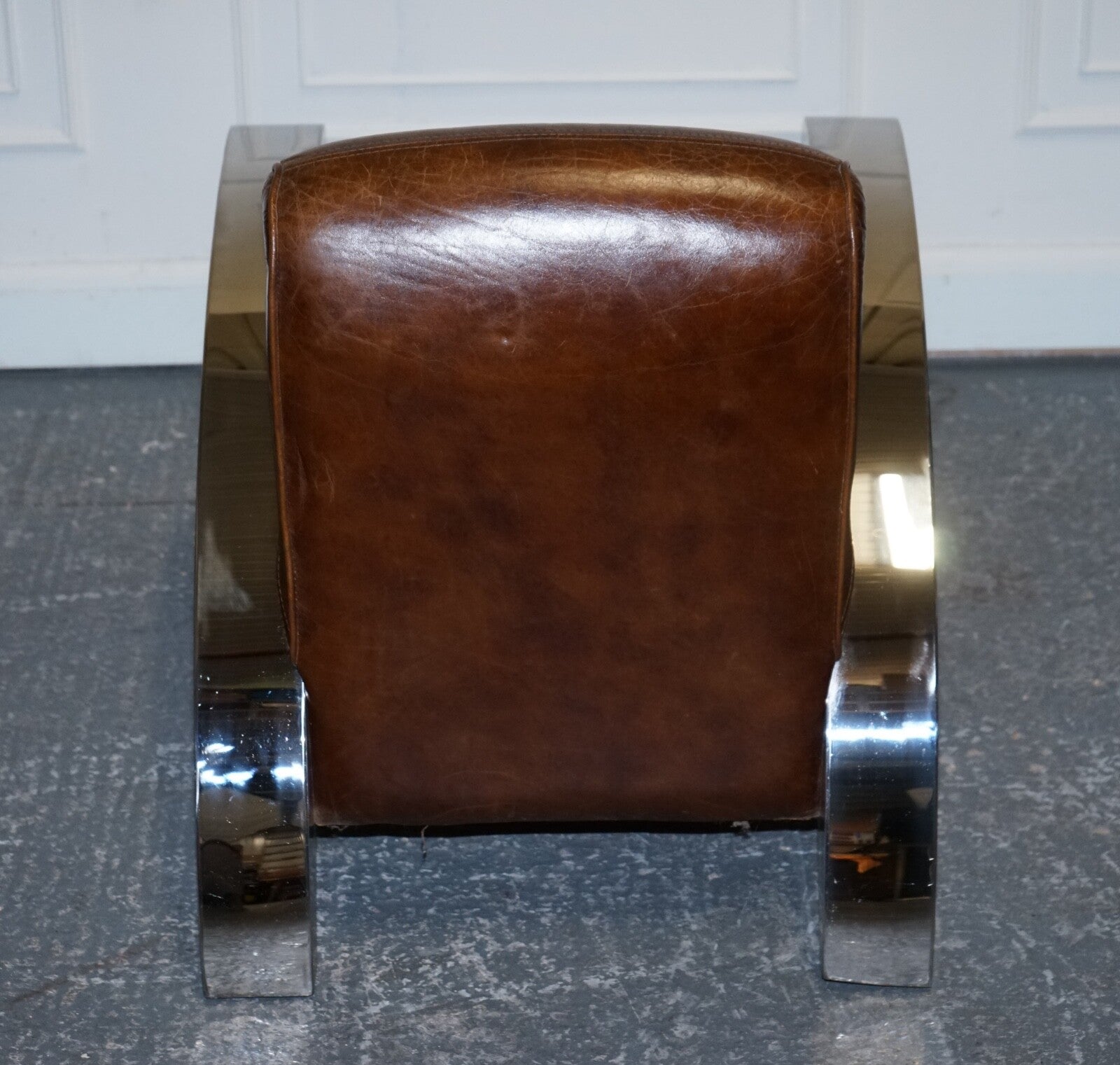 STUNNING PAIR OF FRENCH ART DECO CHROME AVIATOR HERITAGE BROWN LEATHER ARMCHAIRS