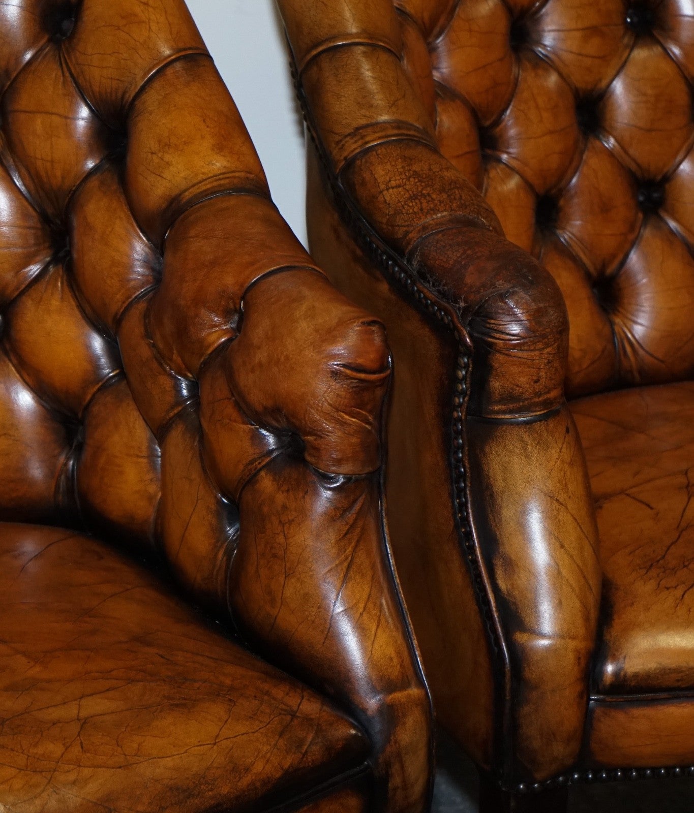 SET OF FOUR ENGLISH CHESTERFIELD HAND DYED LEATHER OFFICE LIBRARY TUB CHAIRS