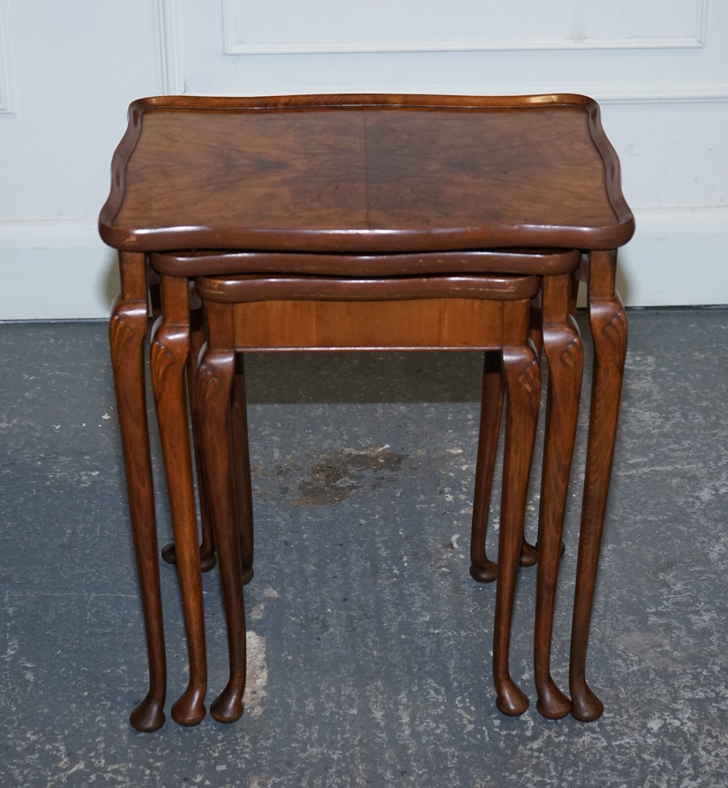 1920'S ART DECO BURR WALNUT NEST OF THREE TABLE QUEEN ANNE LEGS