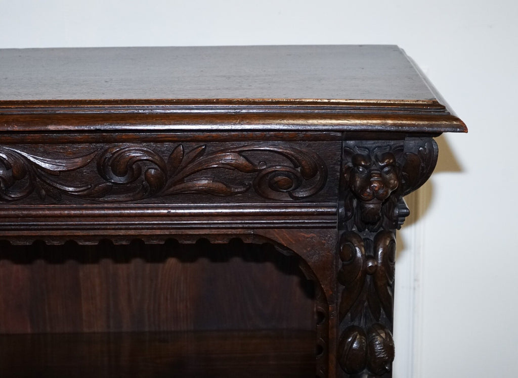 ANTIQUE CIRCA 1800 OAK GREENMAN & LIONHEADS DWARF OPEN BOOKCASE