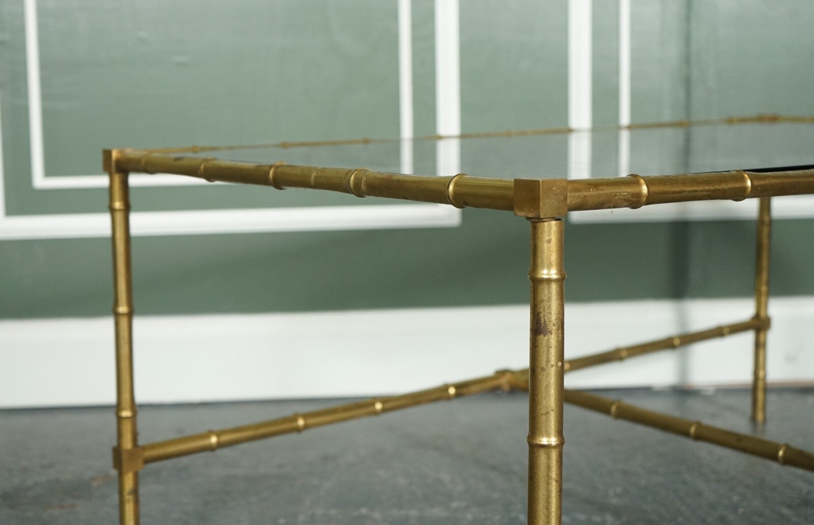 HOLLYWOOD REGENCY GOLDEN BAMBOO COFFEE TABLE SET WITH 2 SIDE TABLES ON CASTORS