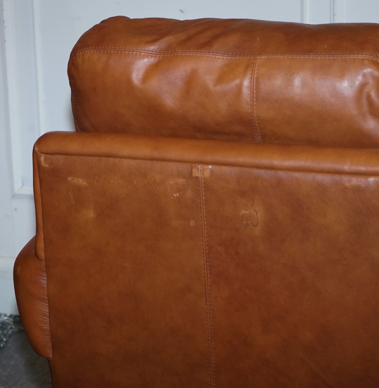 VINTAGE TETRAD CORDOBA TWO SEATER TAN LEATHER SOFA RETAILED BY JOHN LEWIS