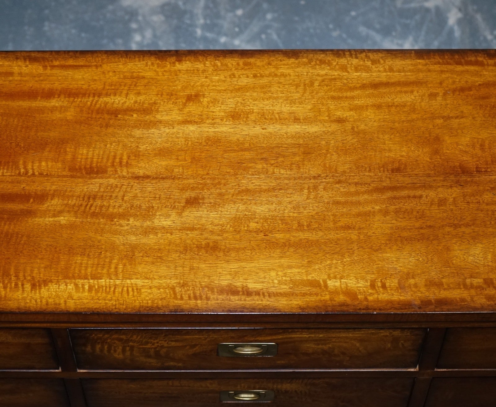VINTAGE HARDWOOD & BRASS MILITARY CAMPAIGN STYLE BANK OF DRAWERS SIDEBOARD