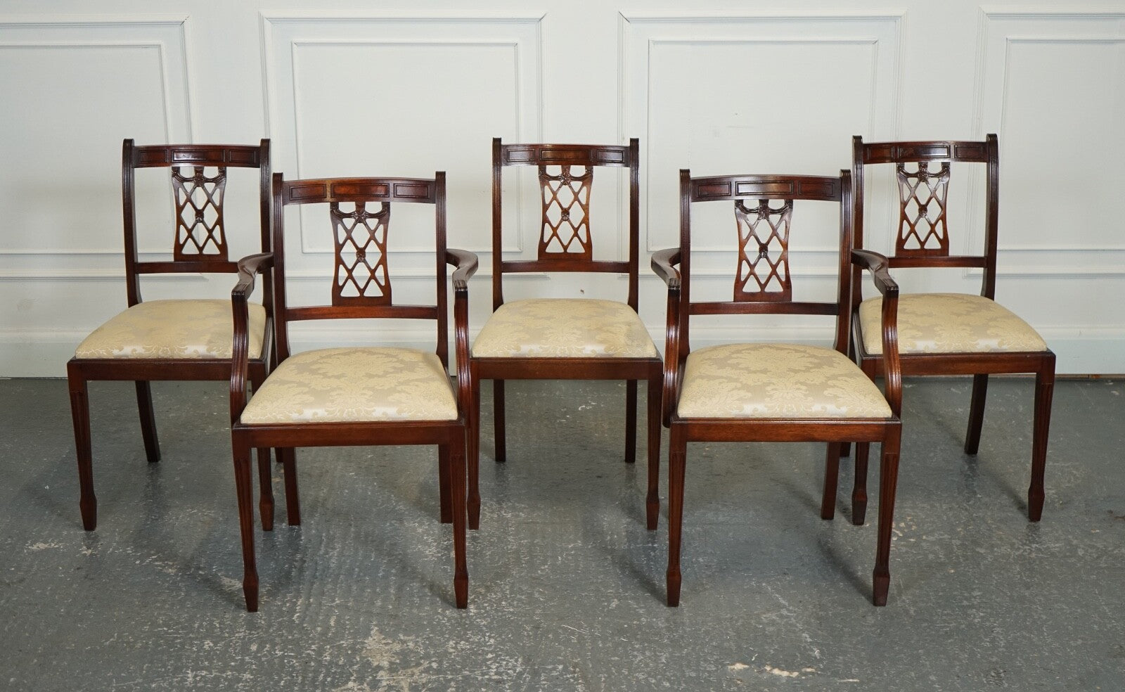 HEPPLEWHITE STYLE BEVAN FUNNELL SET 5 DINING CHAIRS CREAM UPHOLSTERED SEATS J1