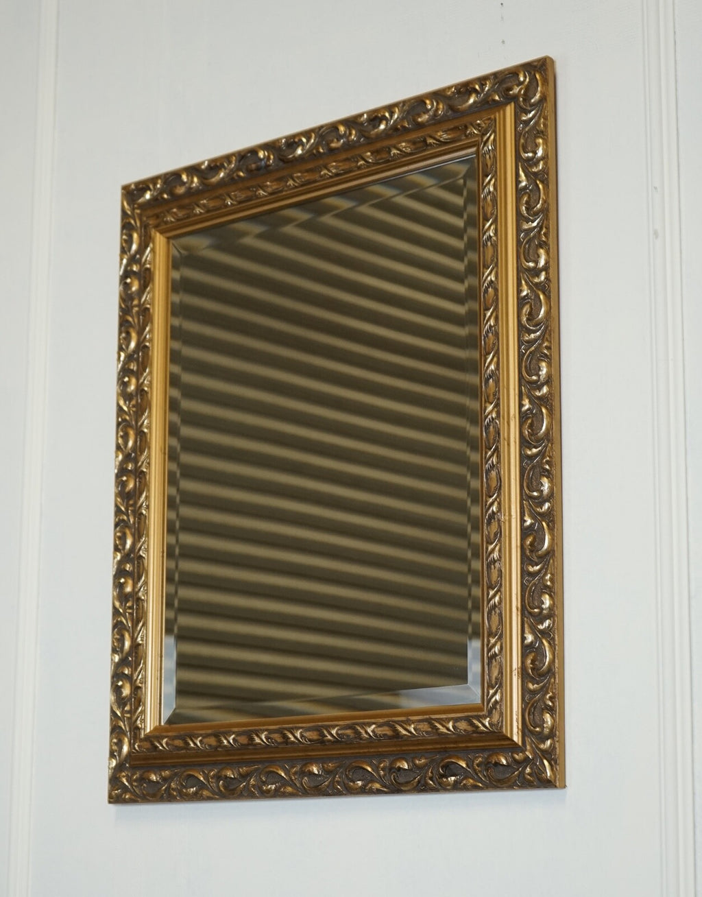 VINTAGE PETITE GOLD ORNATE BEVELLED MIRROR