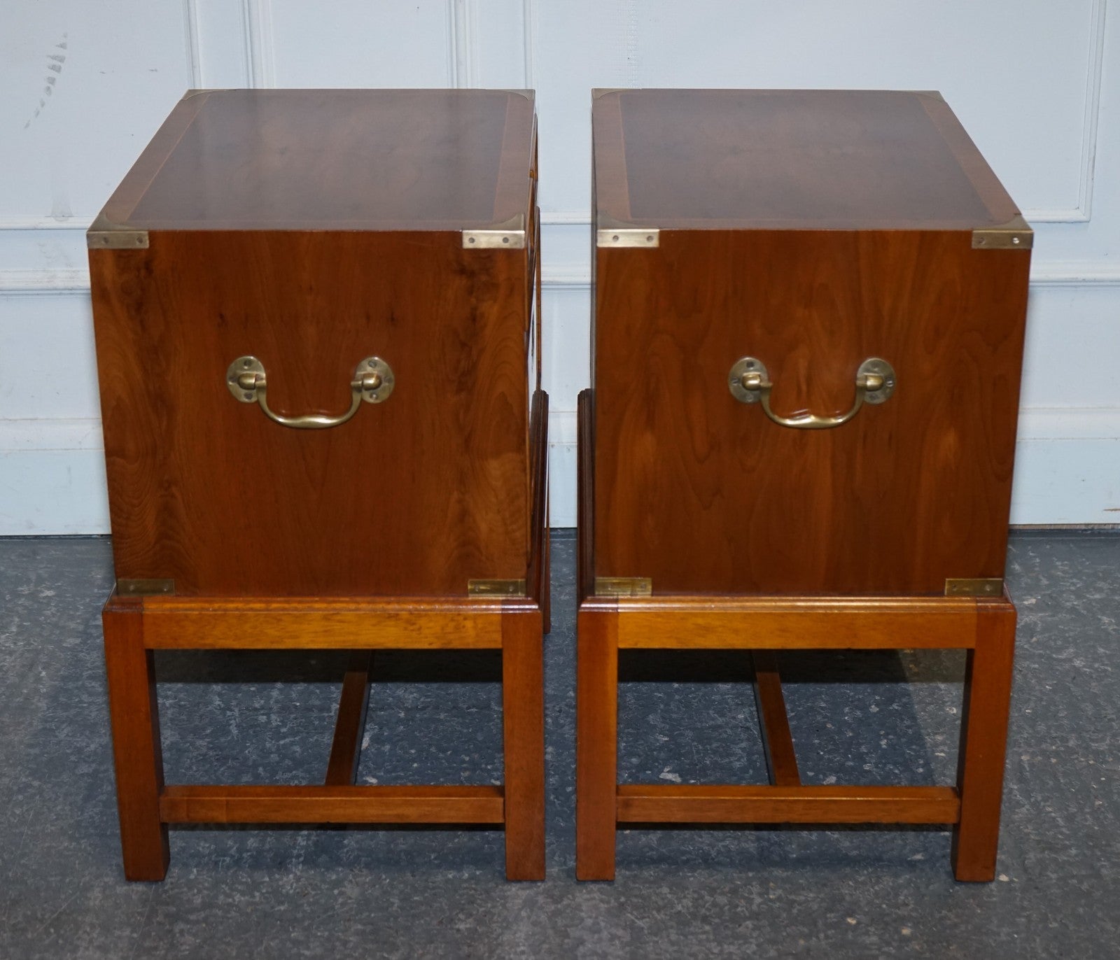 A PAIR OF YEW WOOD & BRASS ENGLISH MILITARY CAMPAIGN END CABINETS NIGHTSTANDS
