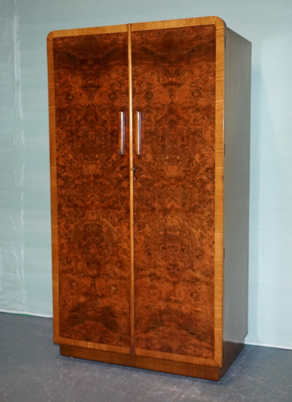 1930s PETITE VINTAGE ENGLISH ART DECO BURR WALNUT DOUBLE WARDROBE LINEN PRESS