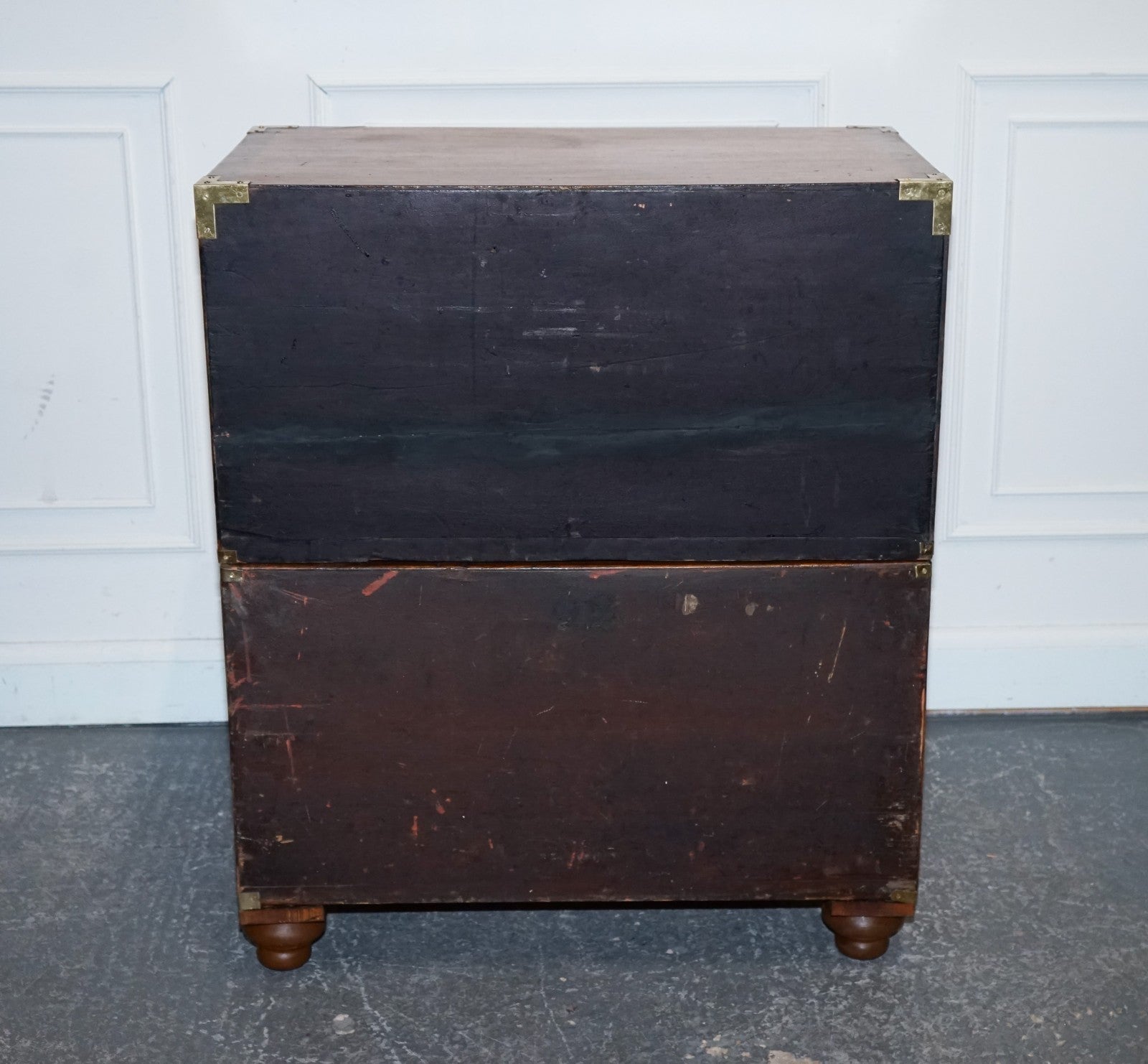 ANTIQUE 19TH CENTURY SATINWOOD MILITARY CAMPAIGN CHEST OF DRAWERS LOTS OF PATINA