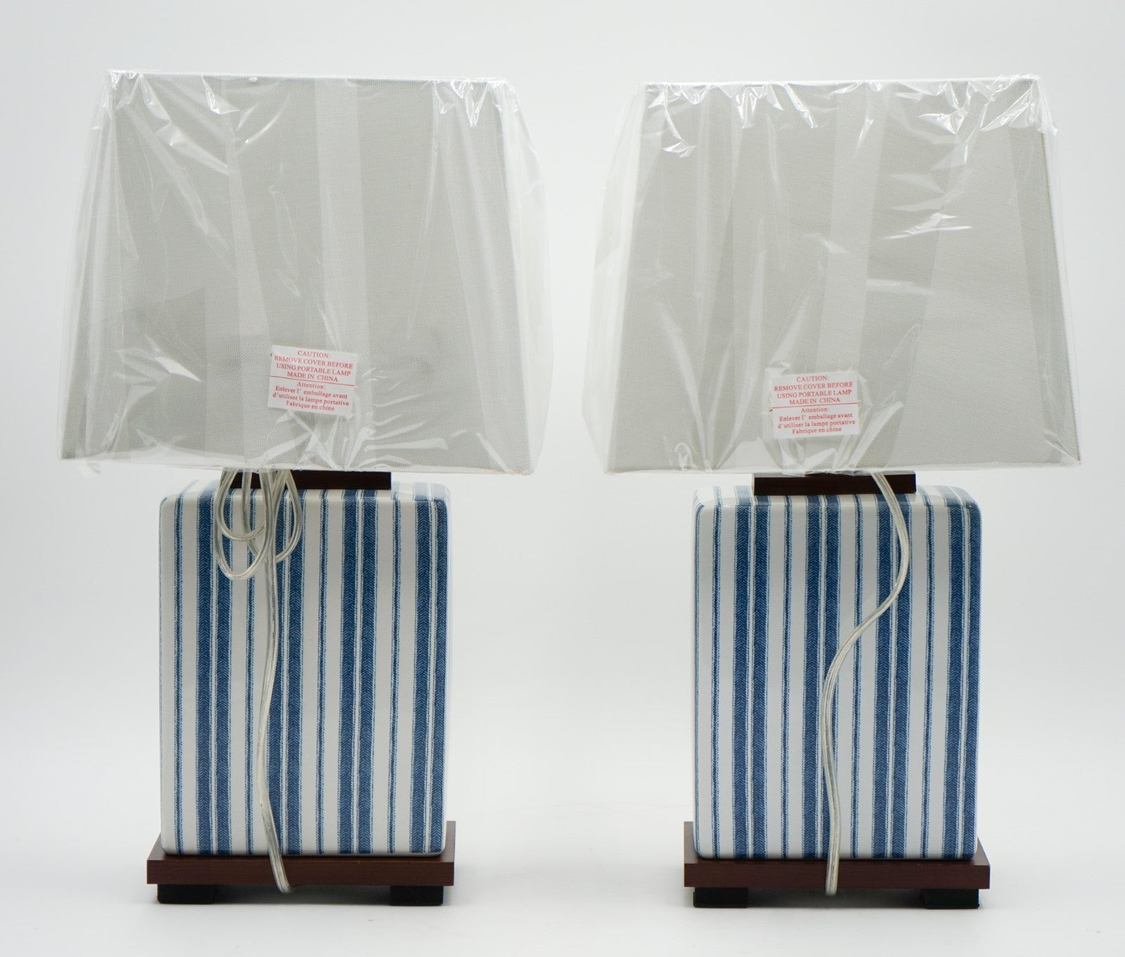 PAIR OF RALPH LAUREN EX DISPLAY BLUE CERAMIC TABLE LAMPS INCLUDING SHADES (1/1)