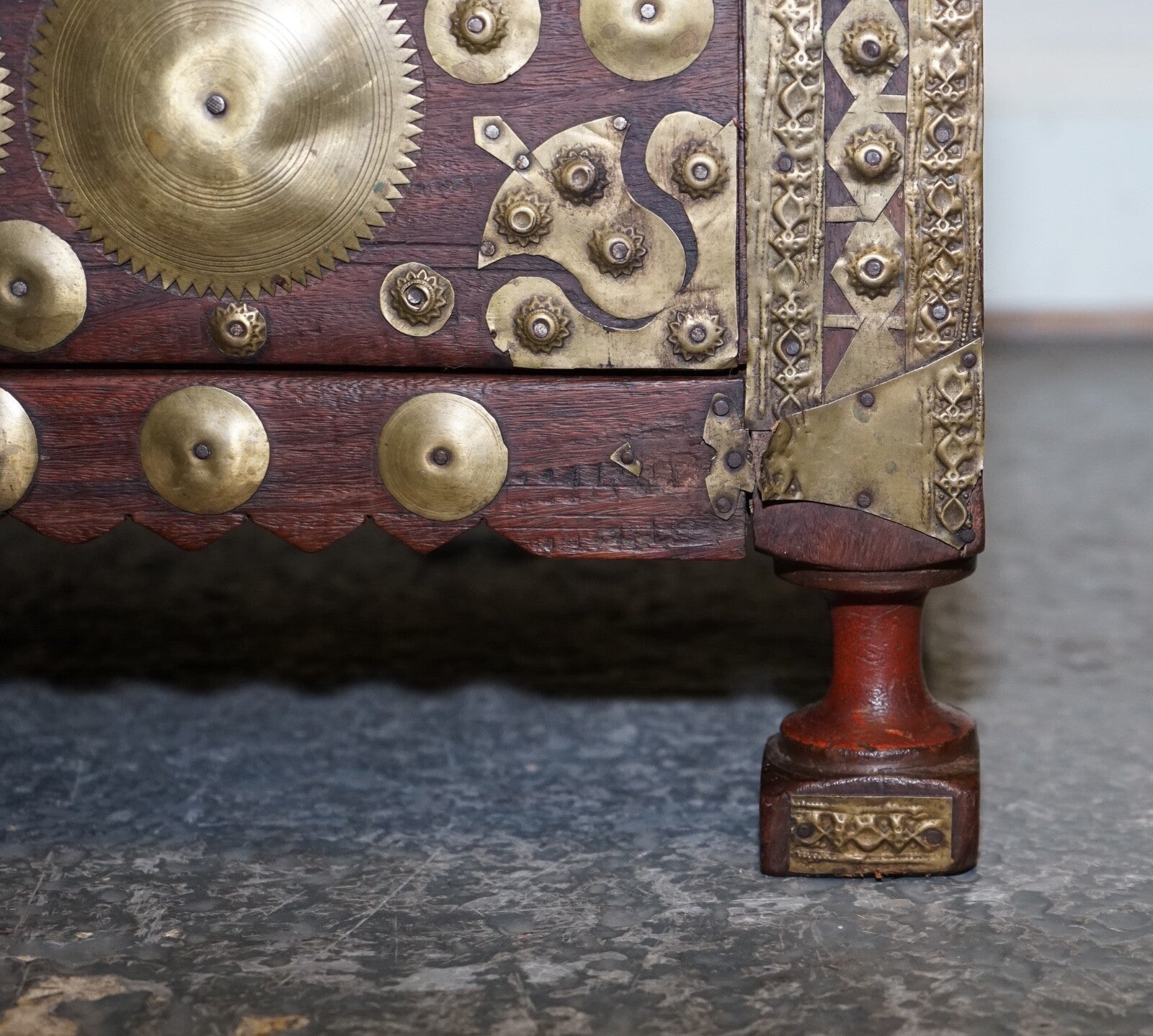 ANTIQUE PRIMITIVE ORIENTAL ASIAN SIDE TABLES HAND PAINTED VERY DECORATIVE