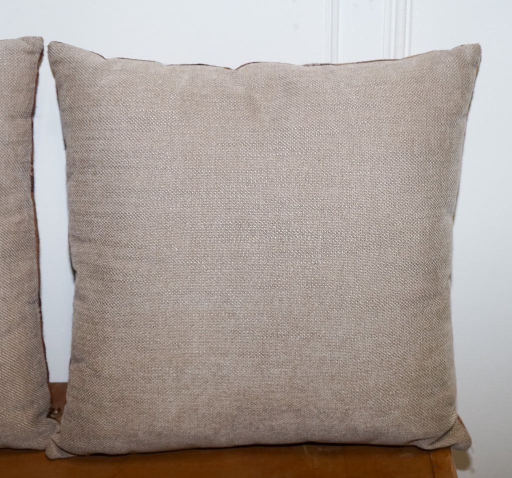 VINTAGE PAIR OF CLASSIC BALMORAL FIRED EARTH WOOL SCATTER CUSHIONS