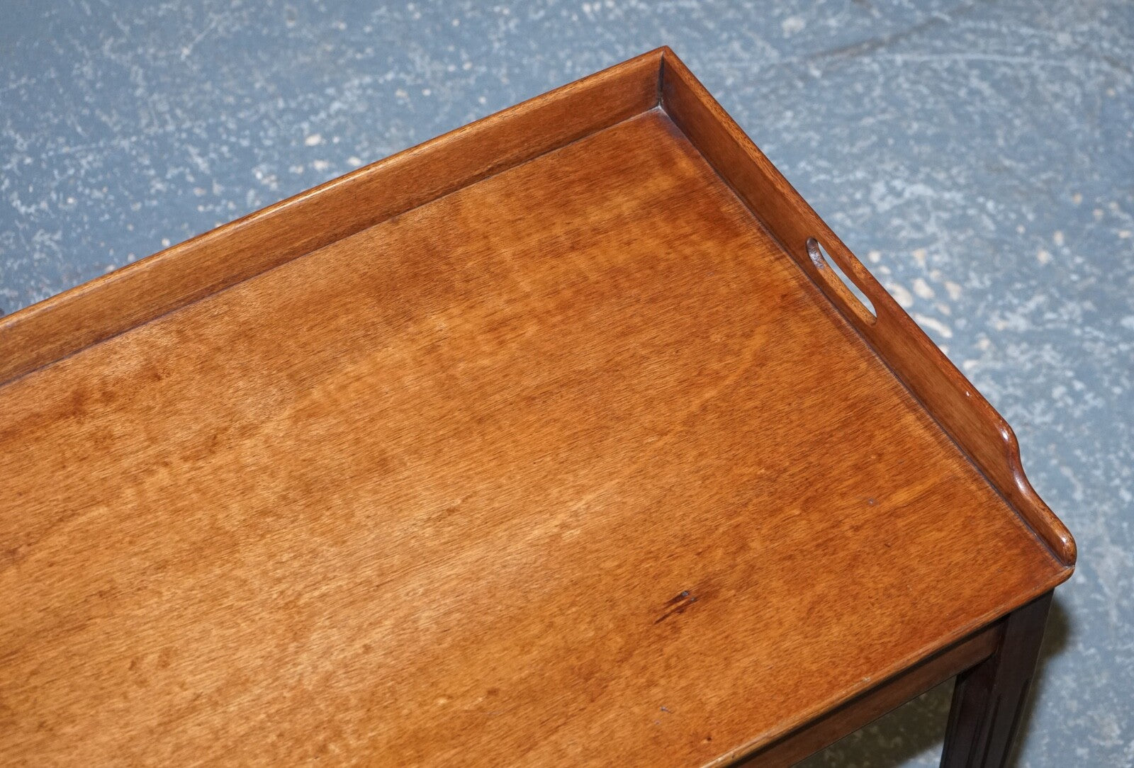 ANTIQUE BUTLERS SERVING TRAY ON STAND MAHOGANY VICTORIAN 19TH CENTURY