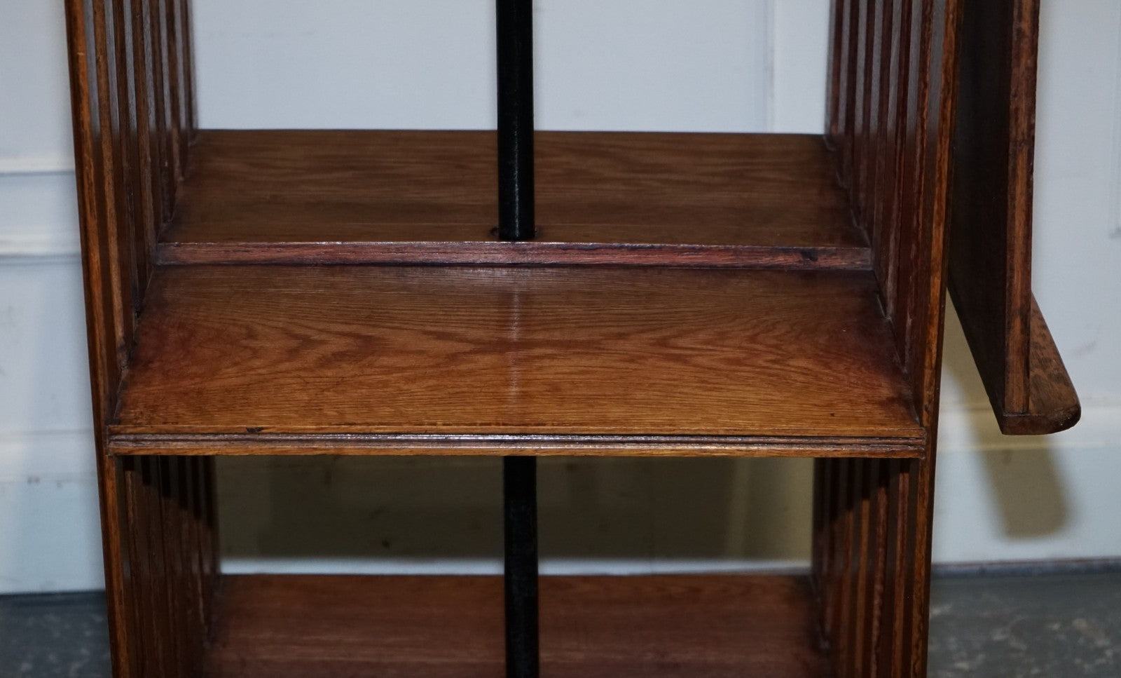 ANTIQUE SUBSTANTIAL OAK REVOLVING BOOKCASE WITH FOLDING READING STAND