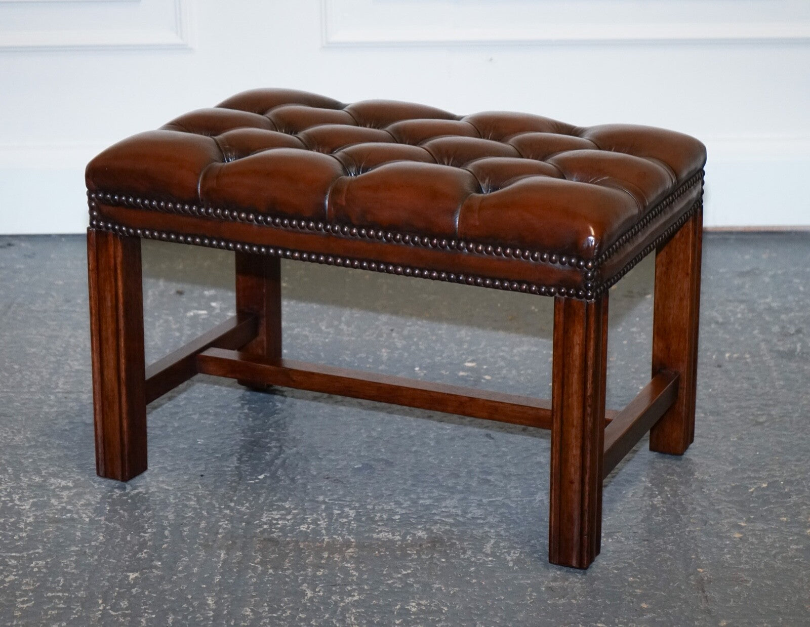 VINTAGE FULLY RESTORED CHESTERFIELD HAND DYED BROWN LEATHER TUFFED FOOTSTOOL