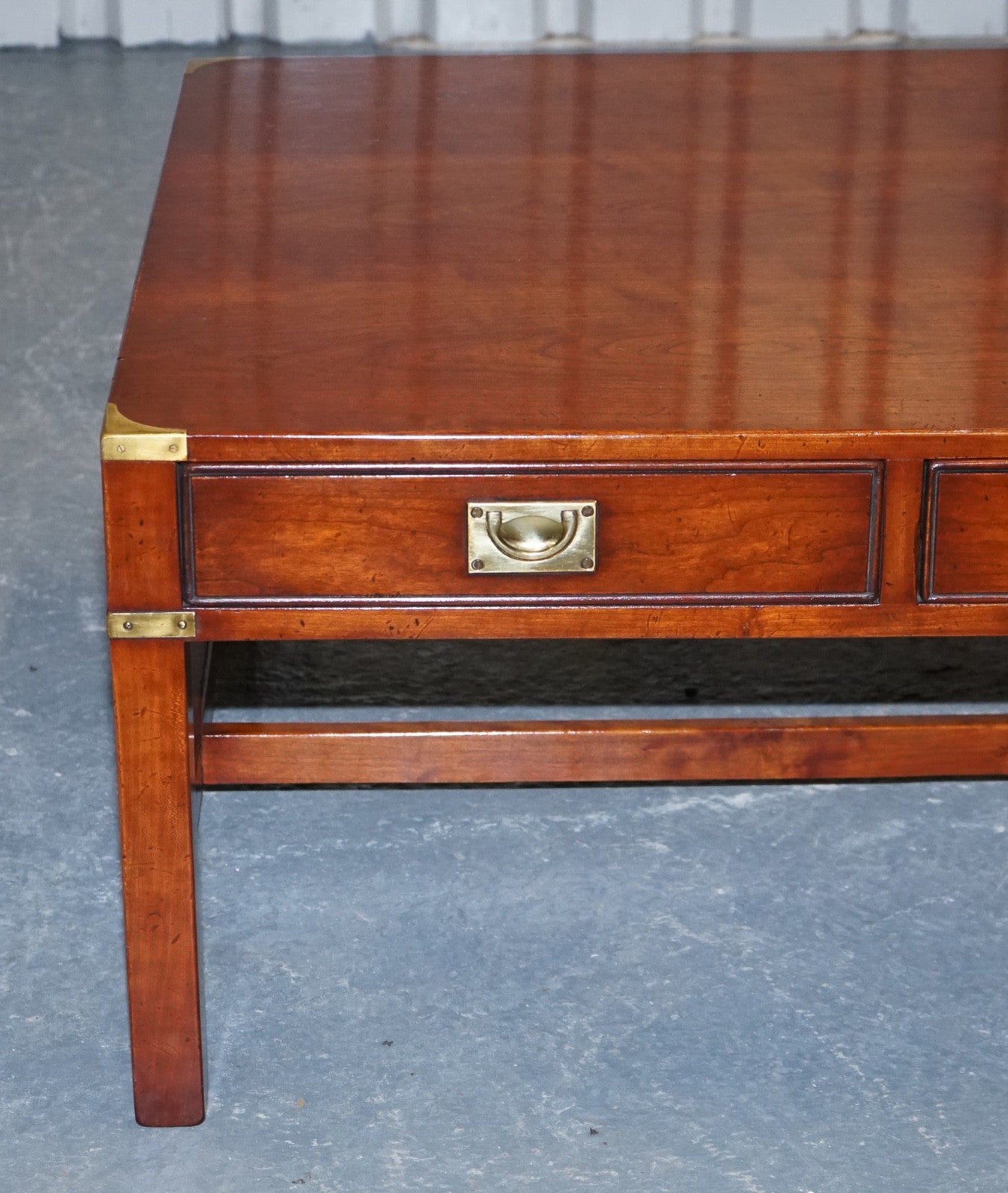 LARGE MILITARY CAMPAIGN REH KENNEDY HARRODS COFFEE TABLE WITH THREE DEEP DRAWERS