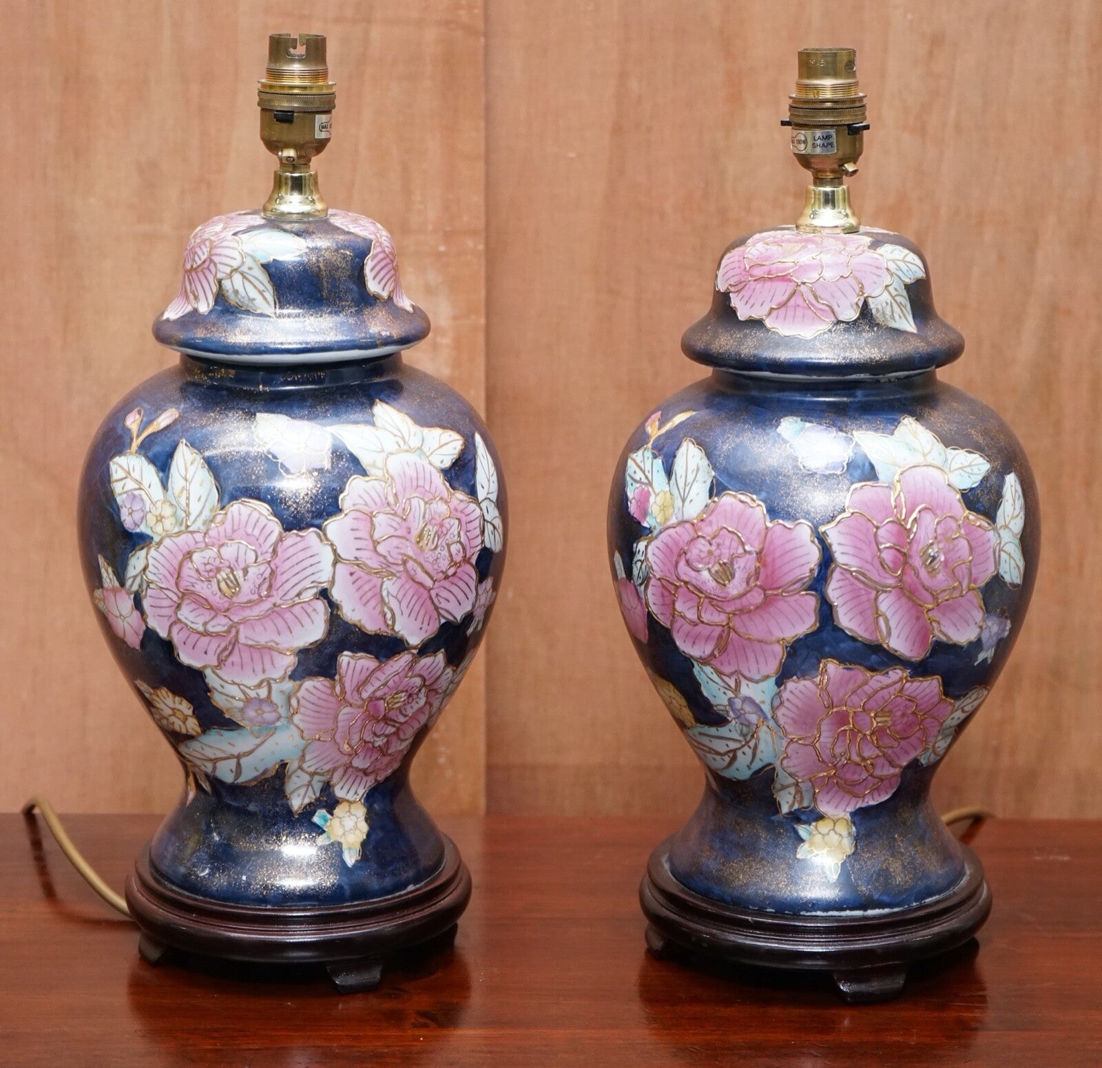 NAVY BLUE LAMP STAND WITH FLORAL ARTWORK