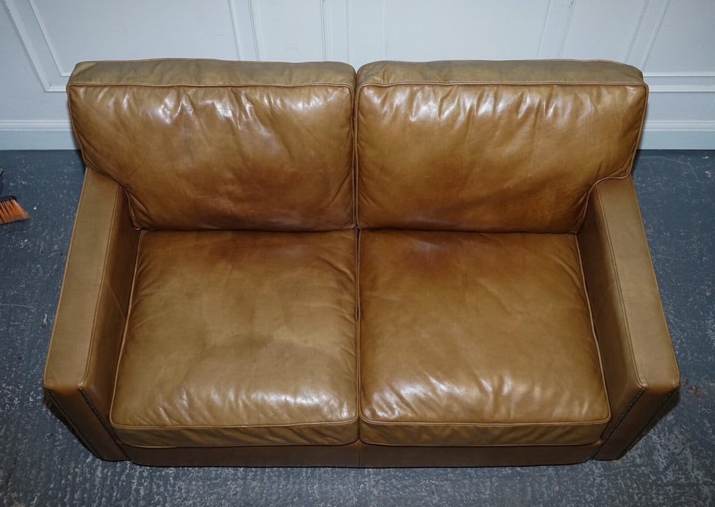 TIMOTHY OULTON HALO TWO SEATER ViSCOUNT TAN LEATHER SOFA (2/2)