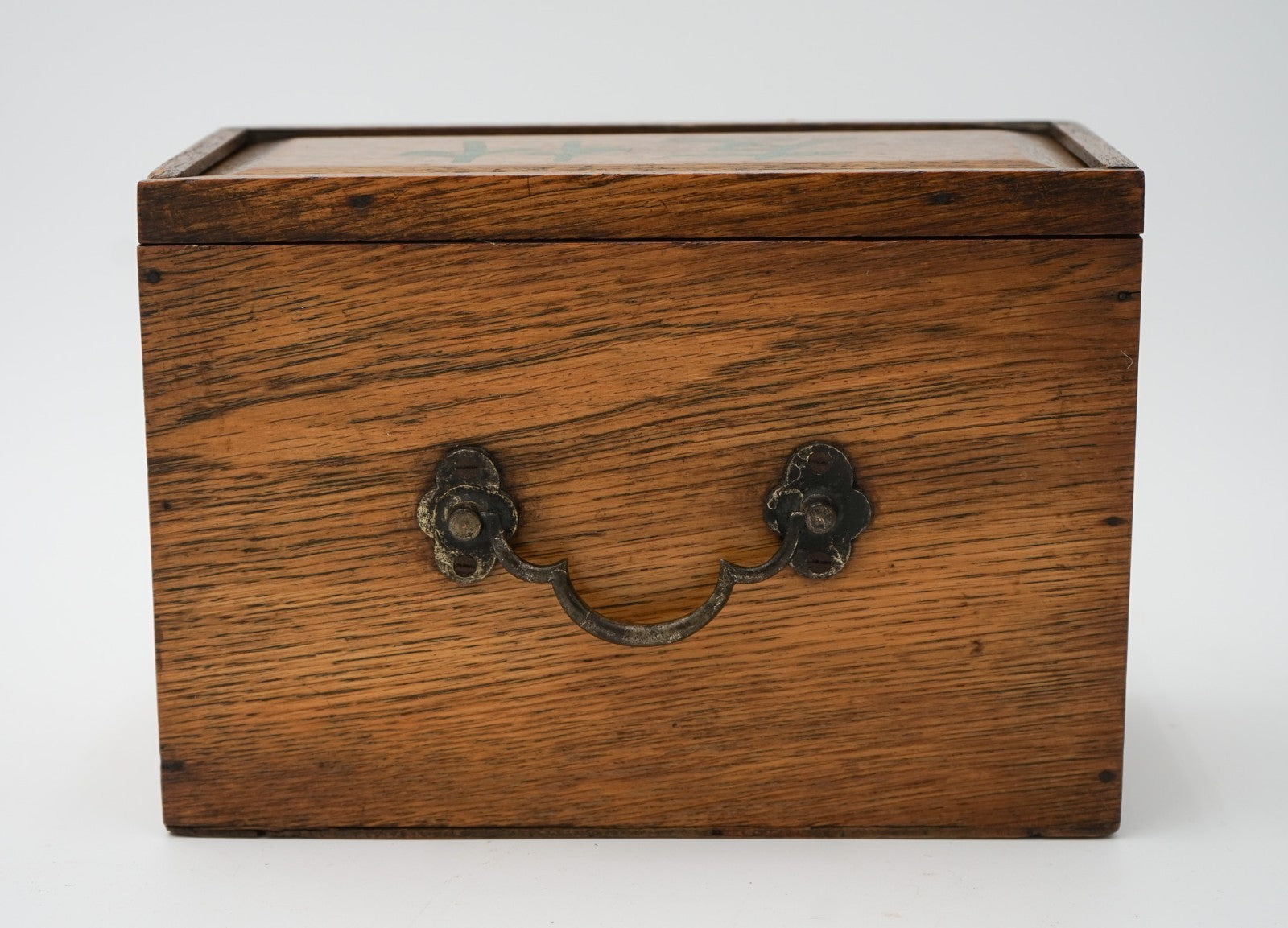 ANTIQUE 1920'S MAHJONG SET WITH ORIGINAL WOODEN BOX BONE & BAMBOO 144 TILES