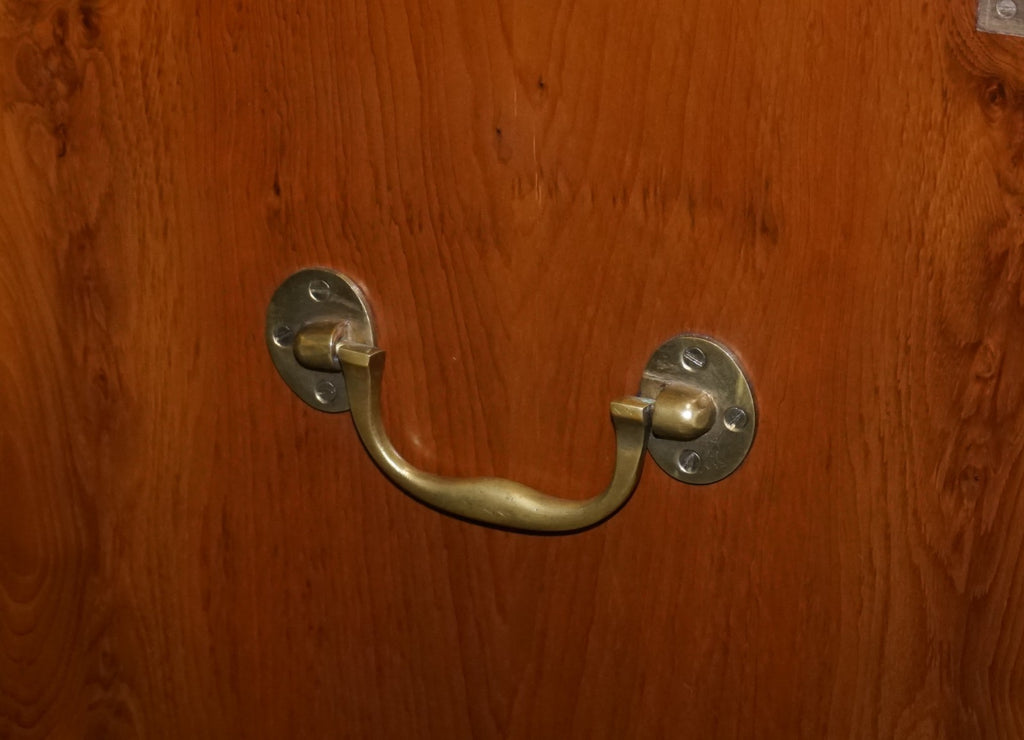 A PAIR OF YEW WOOD & BRASS ENGLISH MILITARY CAMPAIGN END CABINETS NIGHTSTANDS