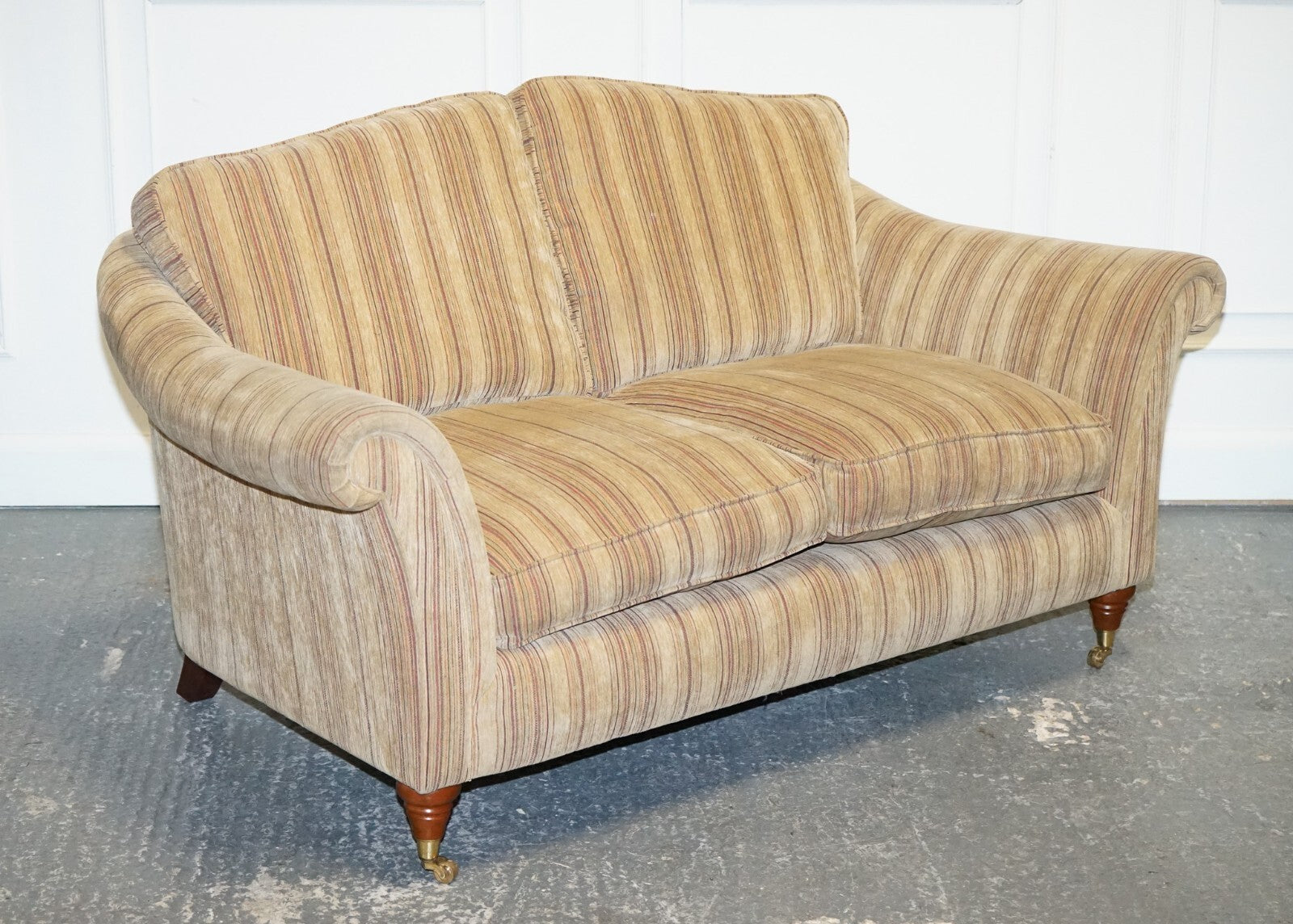 VINTAGE PARKER KNOLL WESTBURY 2 SEATER FABRIC SOFA WITH CASTOR FEET