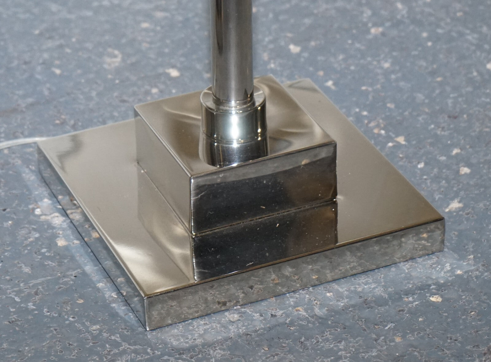 PAIR OF LOVELY FLOOR LAMPS WITH PINEAPPLE DESIGN STAINLESS STEEL BLACK SHADE