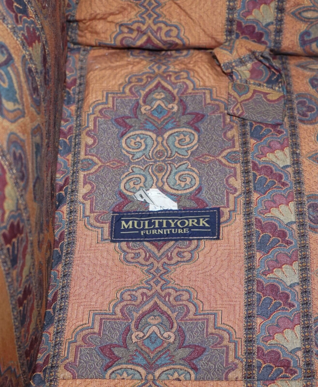 LOVELY MULTIYORK COUNTRYHOUSE REMOVABLE FABRIC HOWARD ARM STYLE LOUNGE ARMCHAIR