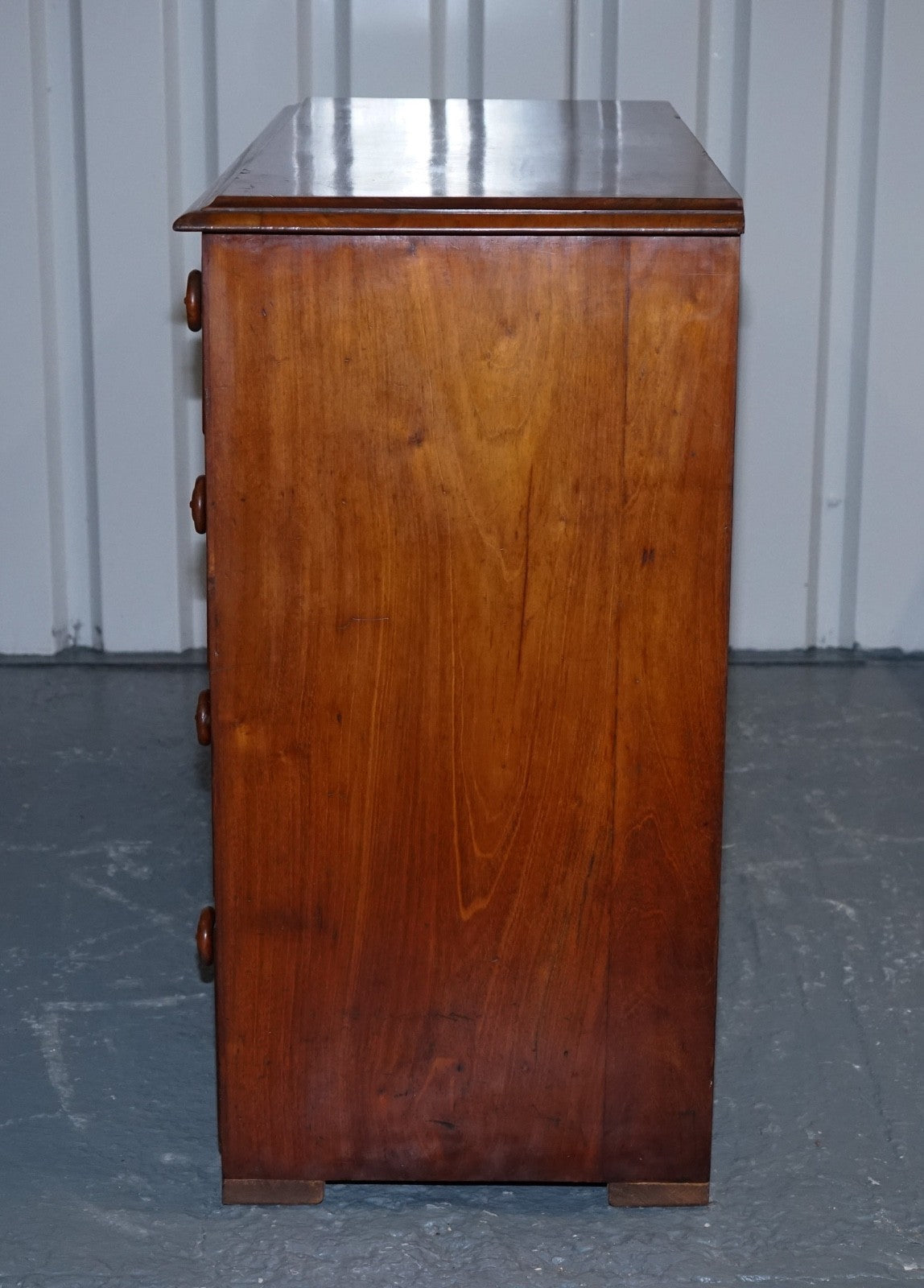 LARGE EARLY VICTORIAN CHEST OF DRAWERS WITH ORIGINAL KNOBS AND LOCKS