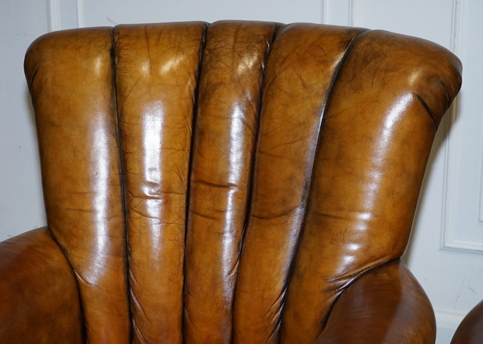 VINTAGE PAIR OF ART DECO STYLE HAND DYED LEATHER SHELL ARM CHAIRS