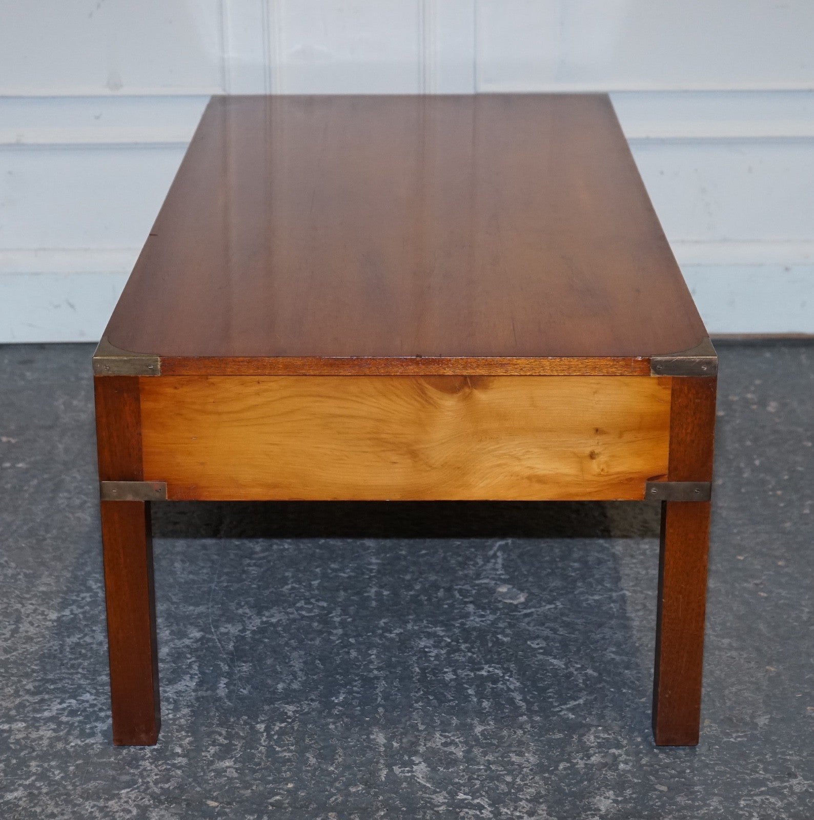 VINTAGE BURR YEW WOOD BRASS MILITARY CAMPAIGN 3 DRAWER COFFEE TABLE
