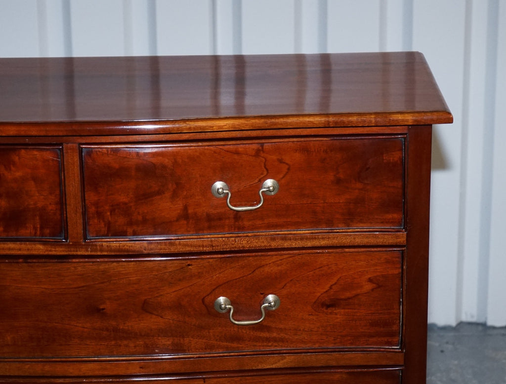 GEORGIAN REVIVAL STYLE SERPENTINE CHEST OF DRAWERS MADE BY BRIGHTS OF NETTLEBED