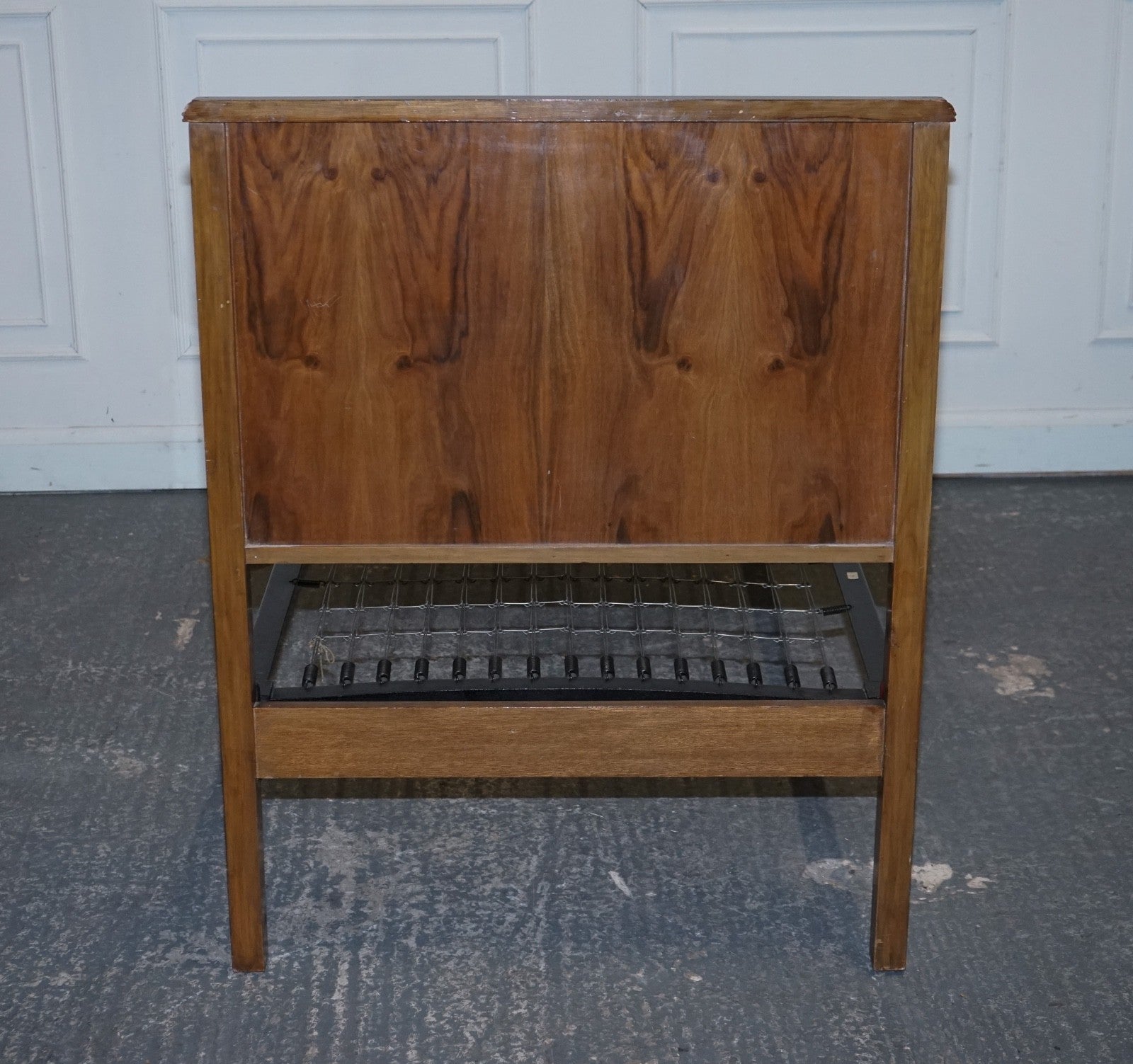 ART DECO BURR WALNUT DECORATIVE INLAID PANELS SINGLE BED (2/2)