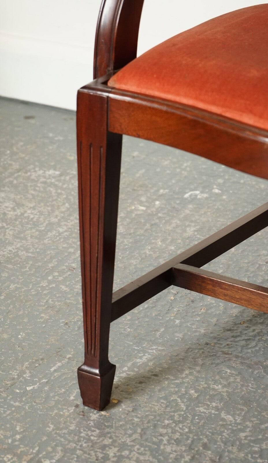 LOVELY PAIR OF VICTORIAN HEPPLEWHITE CARVER HALLWAY SIDE CHAIRS FEATHER FILLED