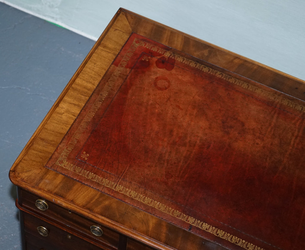 ANTIQUE VICTORiAN HARDWOOD PEDESTAL DESK WITH TOOLED LEATHER TOP