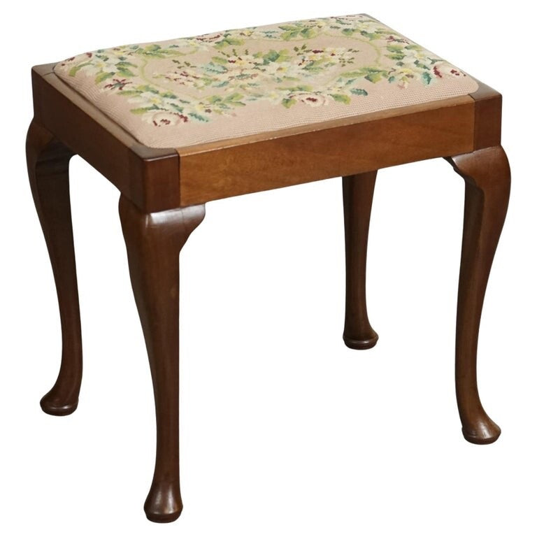 LOVELY PIANO DRESSING TABLE STOOL WITH FLOWER STITCHWORK WITH QUEEN ANNE LEGS J1
