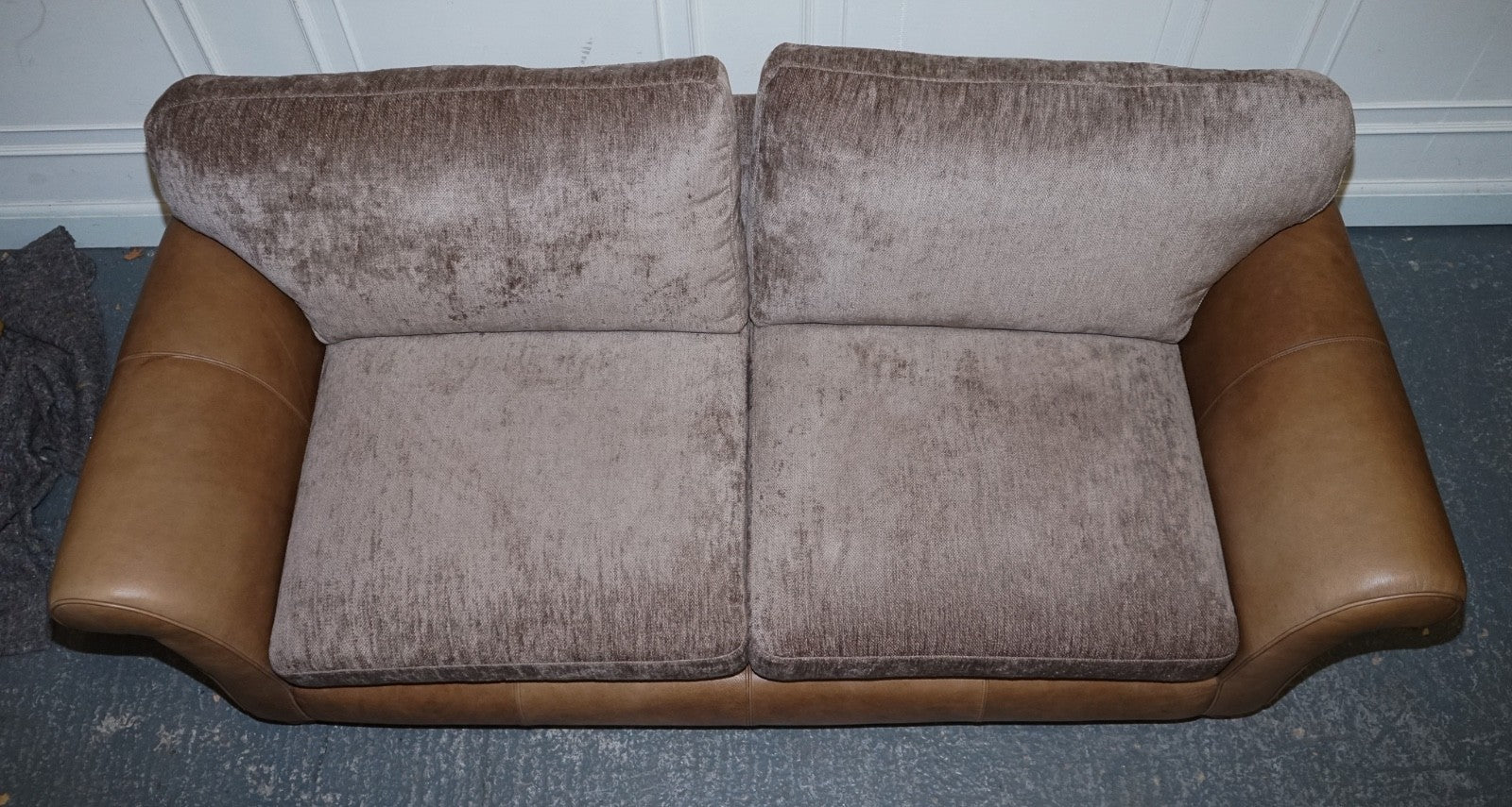 VINTAGE ALEXANDER & JAMES BLAKE 3 SEATER LEATHER & FABRIC SOFA RRP £2,240