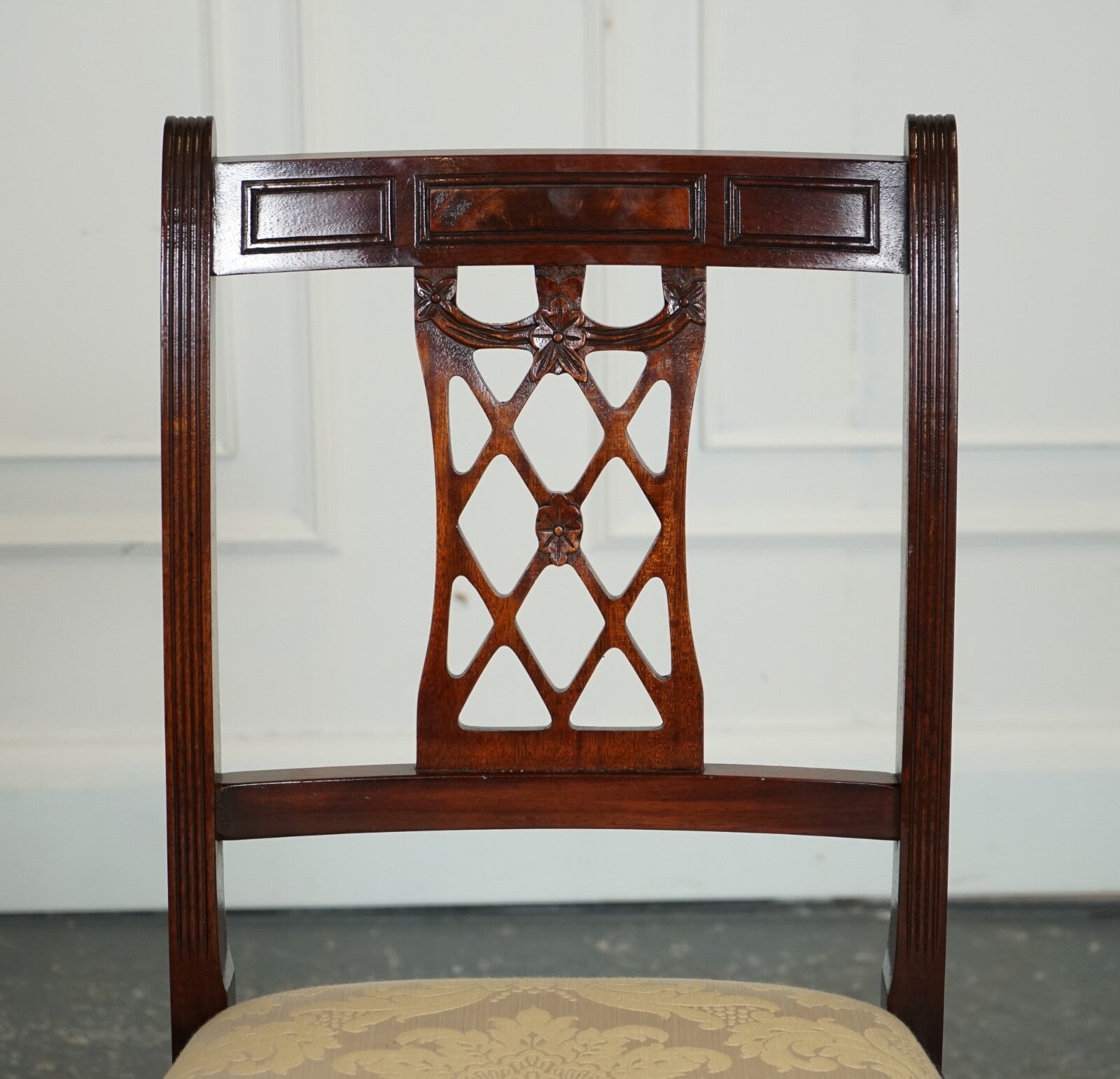 HEPPLEWHITE STYLE BEVAN FUNNELL SET 5 DINING CHAIRS CREAM UPHOLSTERED SEATS J1