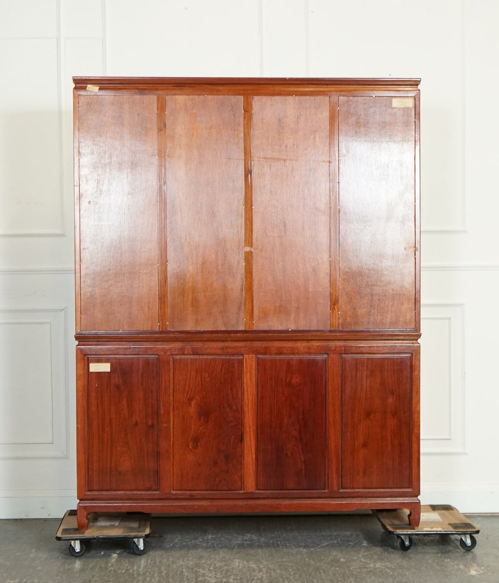 LARGE VINTAGE ORIENTAL CHINESE CARVED SOLID HARDWOOD BOOKCASE DISPLAY CABINET