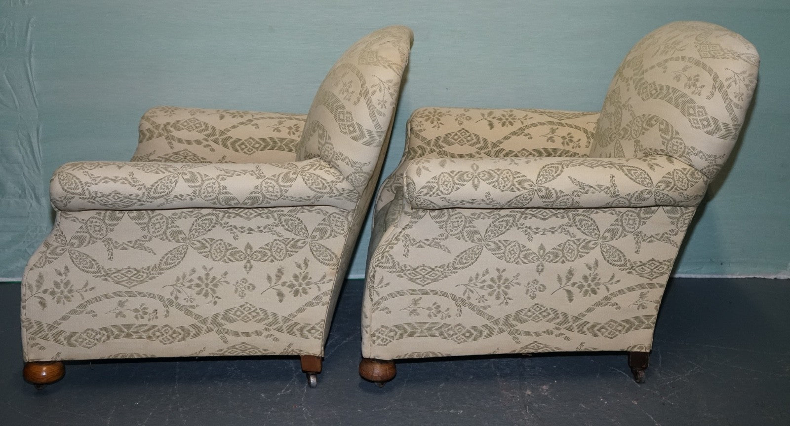 a5b07dc3-f705-40d4-95d8-215d259ad0e7