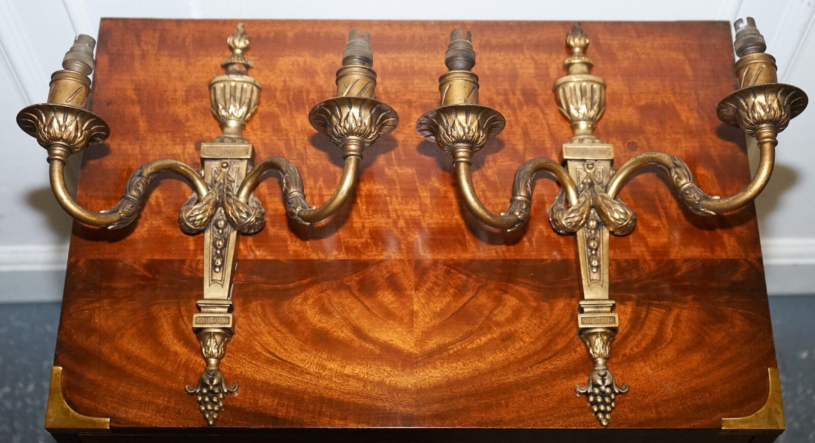 PAIR OF 19TH CENTURY FRENCH BRASS SCONCES TWO BRANCHES WALL LIGHTS
