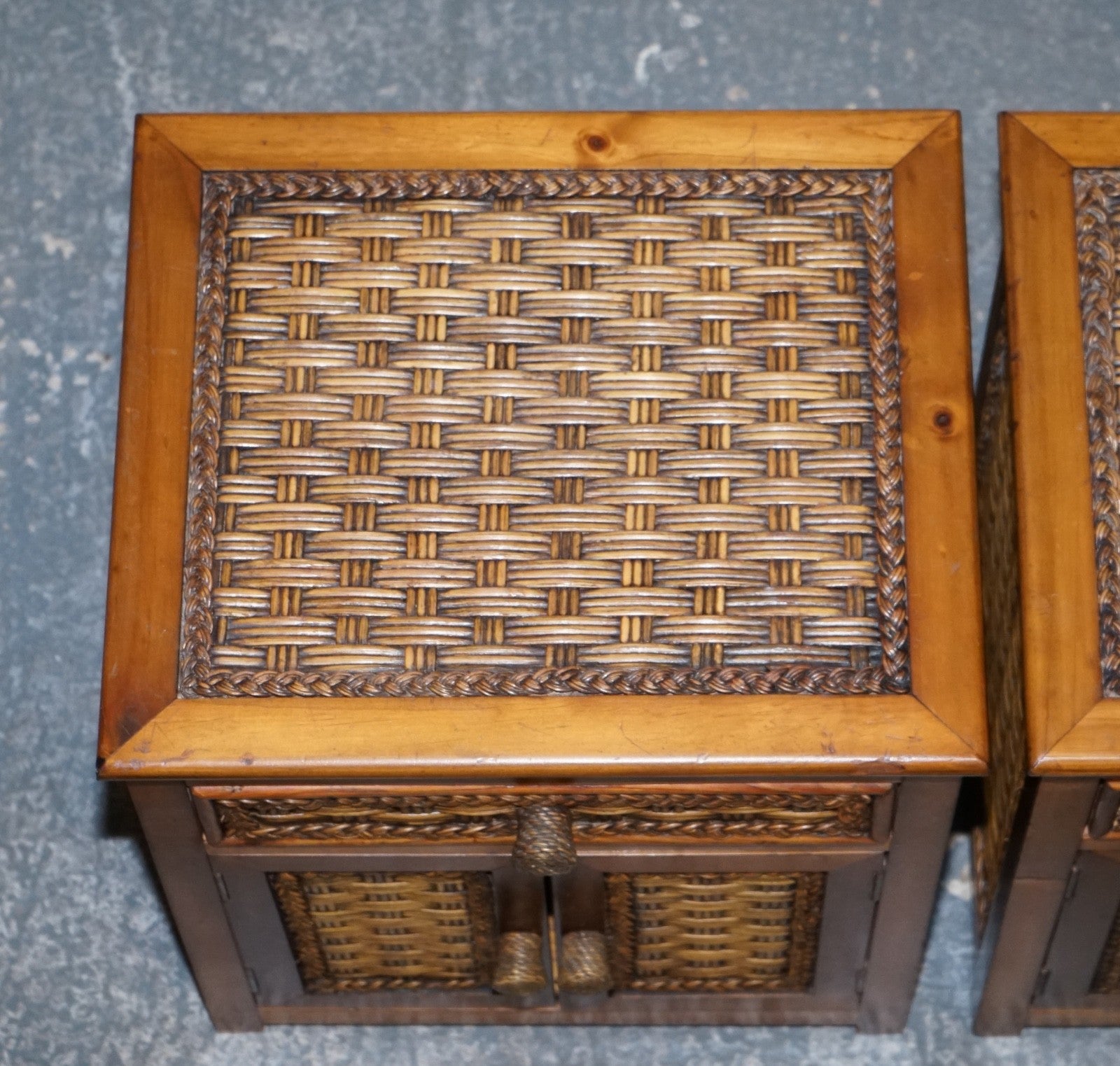 VINTAGE PAIR OF WICKER OR RATTAN NIGHTSTANDS BEDSIDE TABLES CUPBOARD & DRAWER
