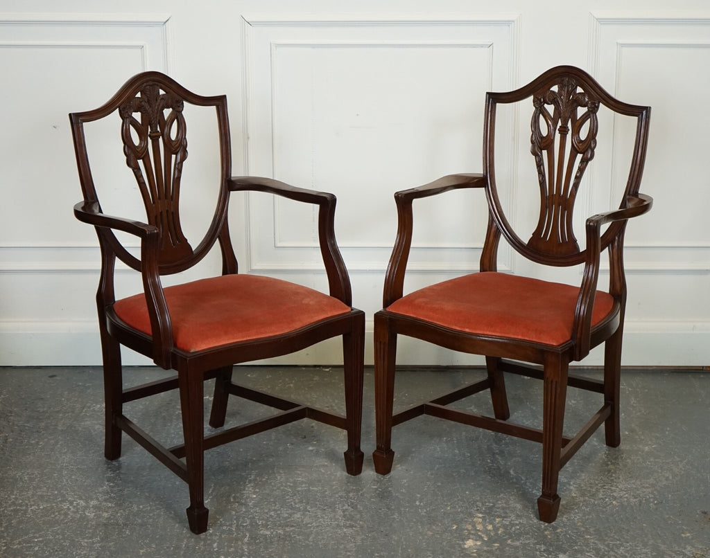 LOVELY PAIR OF VICTORIAN HEPPLEWHITE CARVER HALLWAY SIDE CHAIRS FEATHER FILLED
