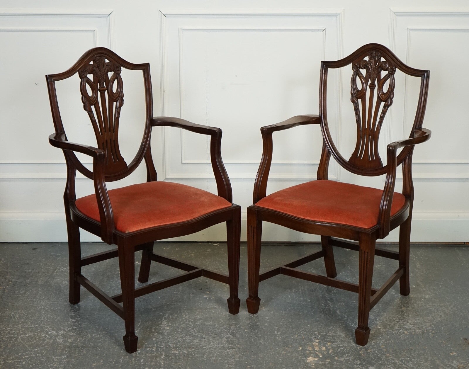LOVELY PAIR OF VICTORIAN HEPPLEWHITE CARVER HALLWAY SIDE CHAIRS FEATHER FILLED