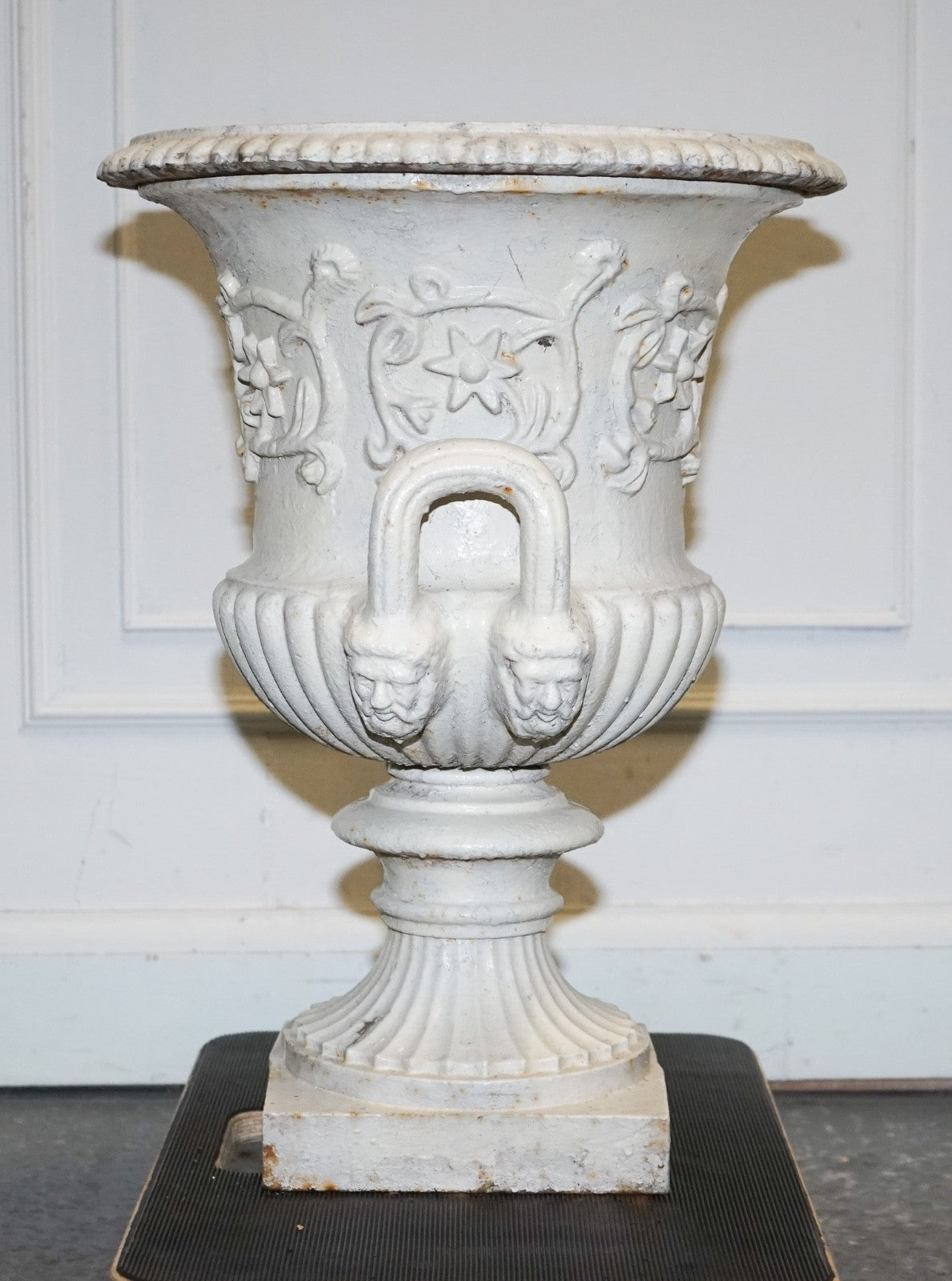 VICTORIAN PAINTED CAST IRON URN FLARED BEADED RIMS ABOVE SCROLLiNG ACANTHUS