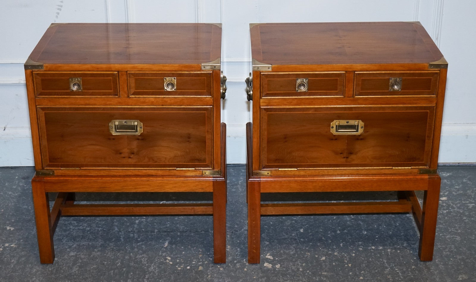 A PAIR OF YEW WOOD & BRASS ENGLISH MILITARY CAMPAIGN END CABINETS NIGHTSTANDS