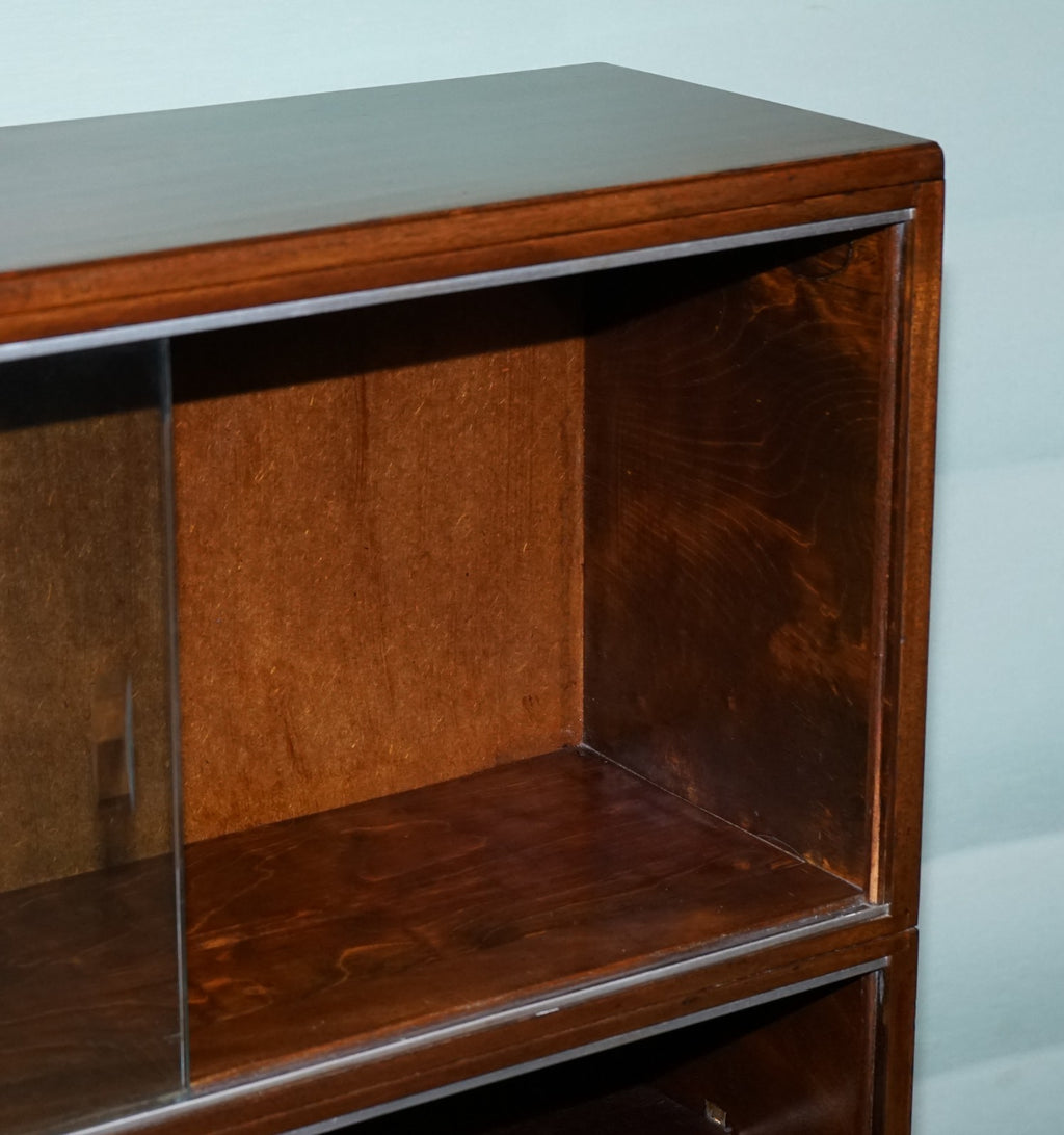 CIRCA 1930s MINTY OF OXFORD THREE TIER GLASS FRONT BARRISTER BOOKCASE CABINET