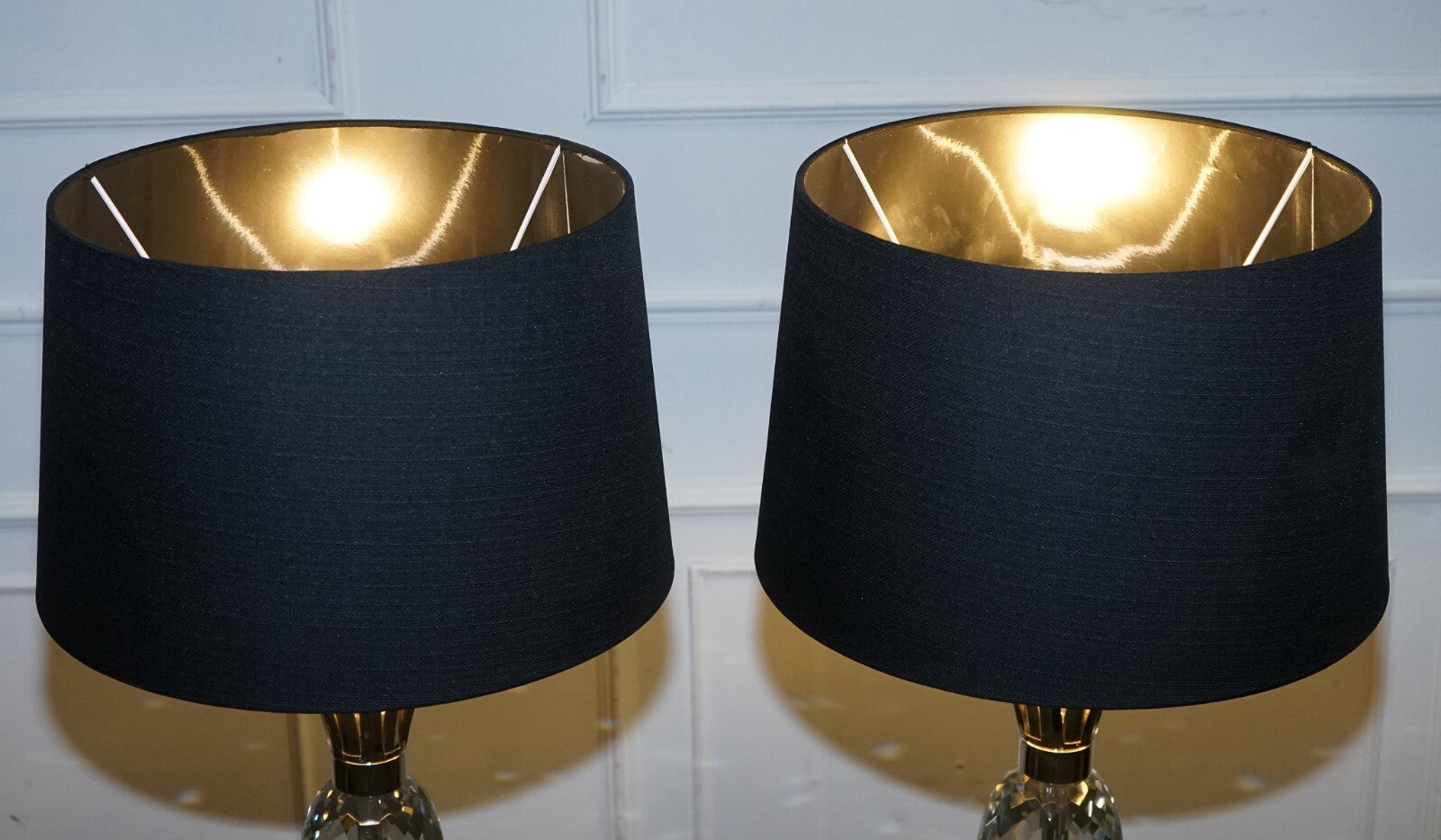 PAIR OF LOVELY FLOOR LAMPS WITH PINEAPPLE DESIGN STAINLESS STEEL BLACK SHADE