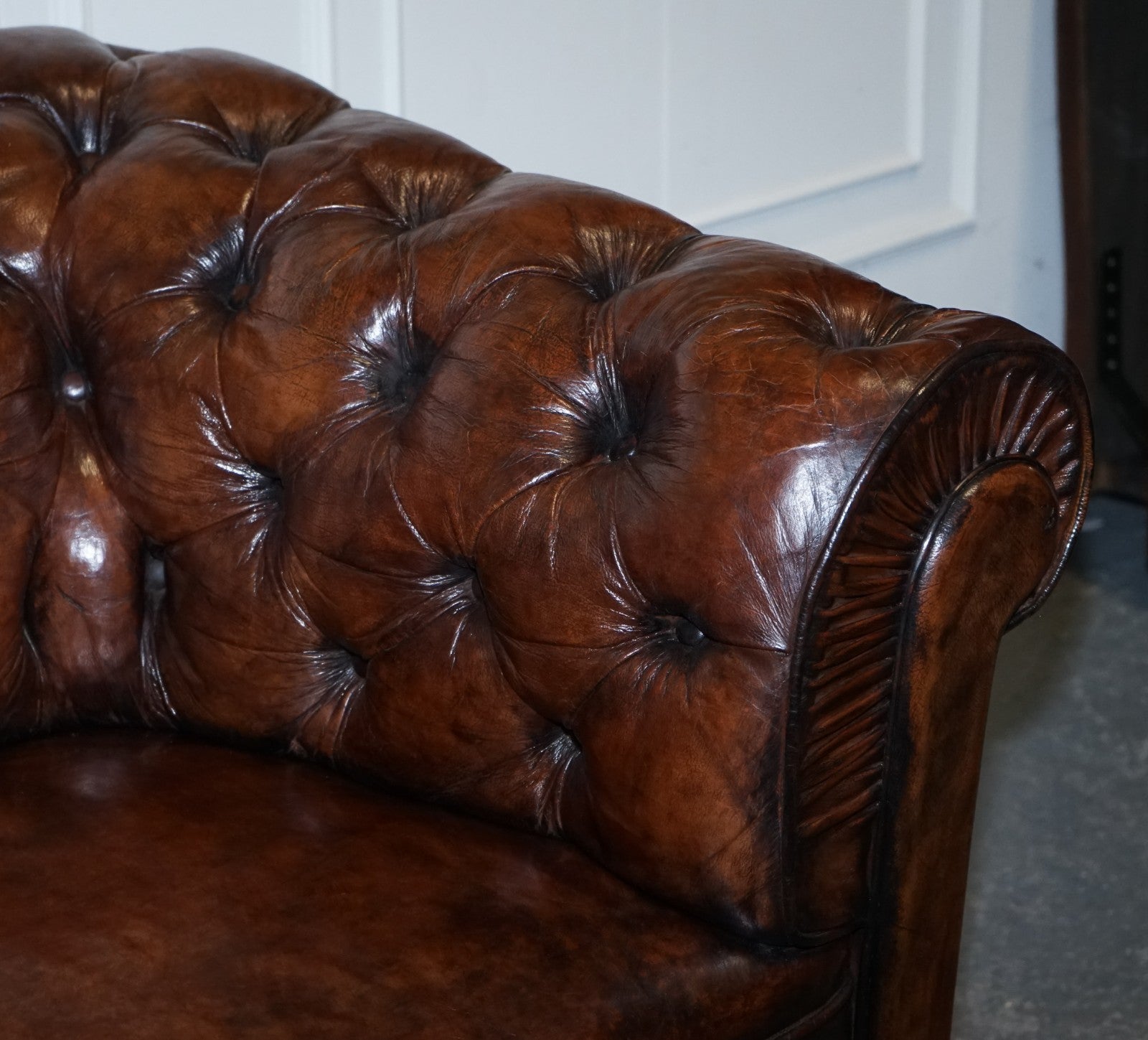 ANTIQUE SWEDISH CHESTERFIELD HAND DYED LEATHER FULLY COIL SPRUNG THREE SEAT SOFA