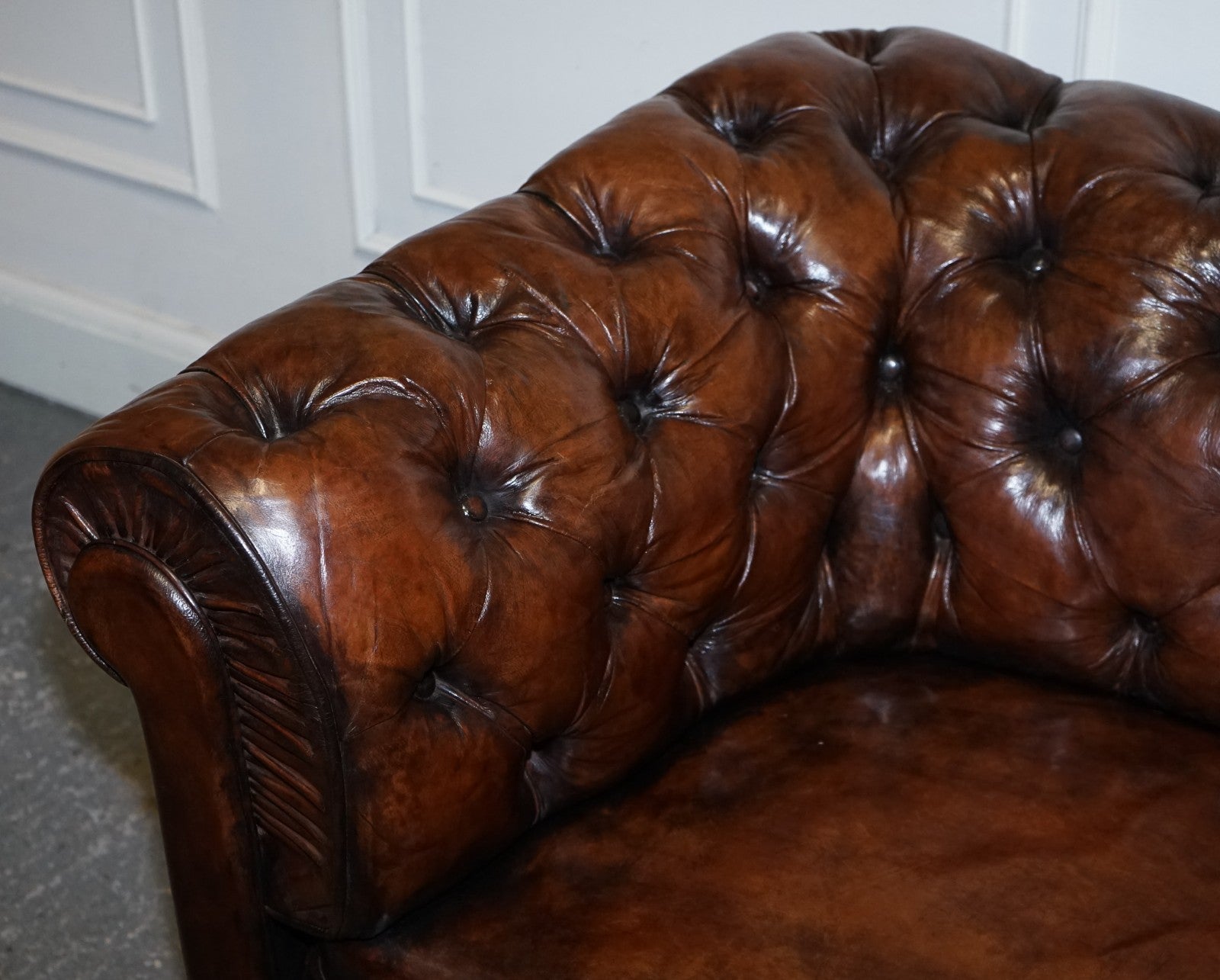 ANTIQUE SWEDISH CHESTERFIELD HAND DYED LEATHER FULLY COIL SPRUNG THREE SEAT SOFA