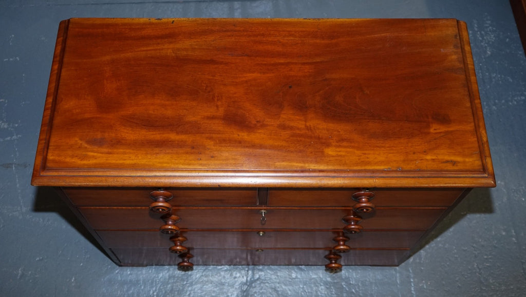 LARGE EARLY VICTORIAN CHEST OF DRAWERS WITH ORIGINAL KNOBS AND LOCKS