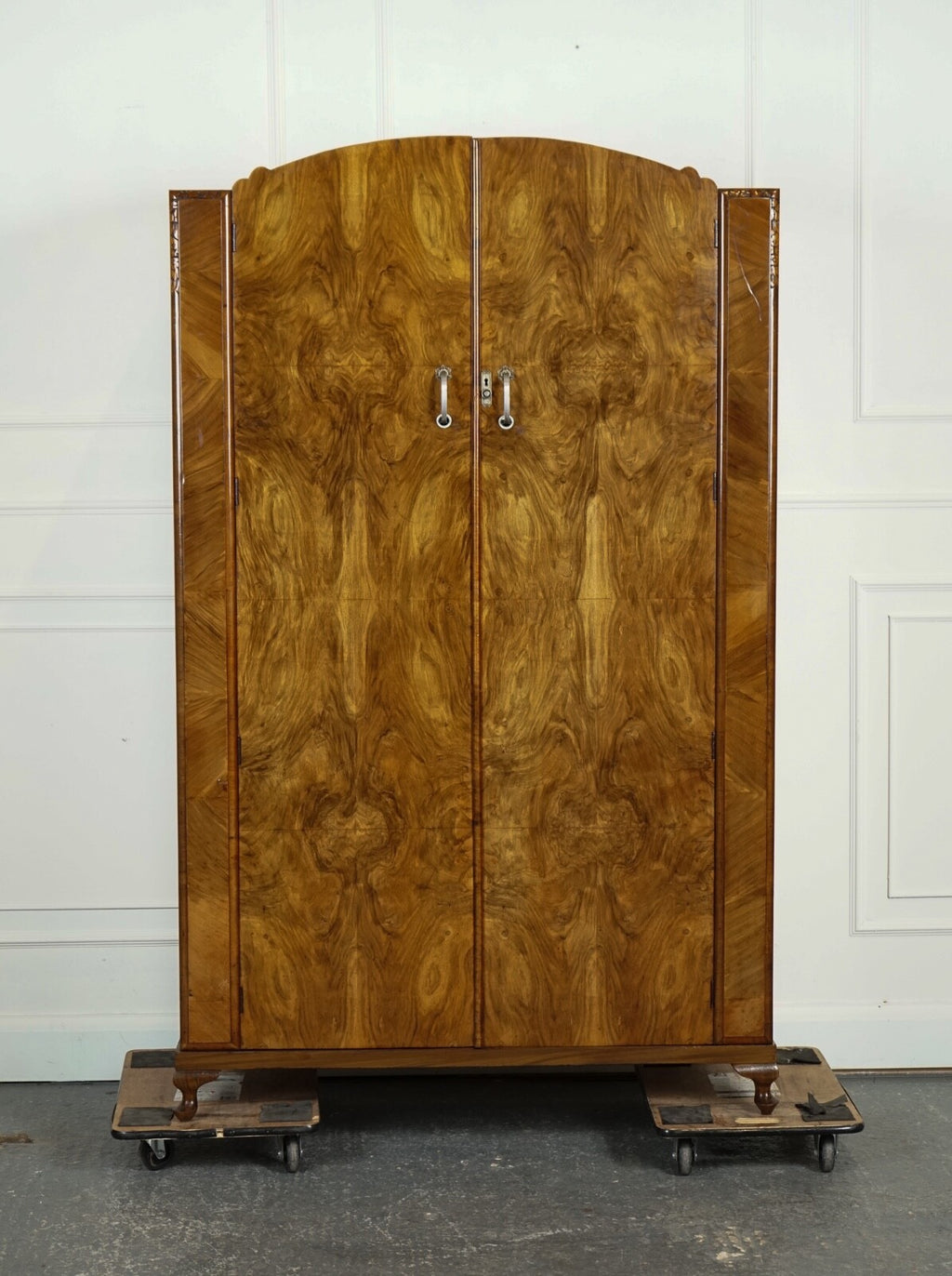 LOVELY ART DECO LARGE BURR WALNUT WARDROBE